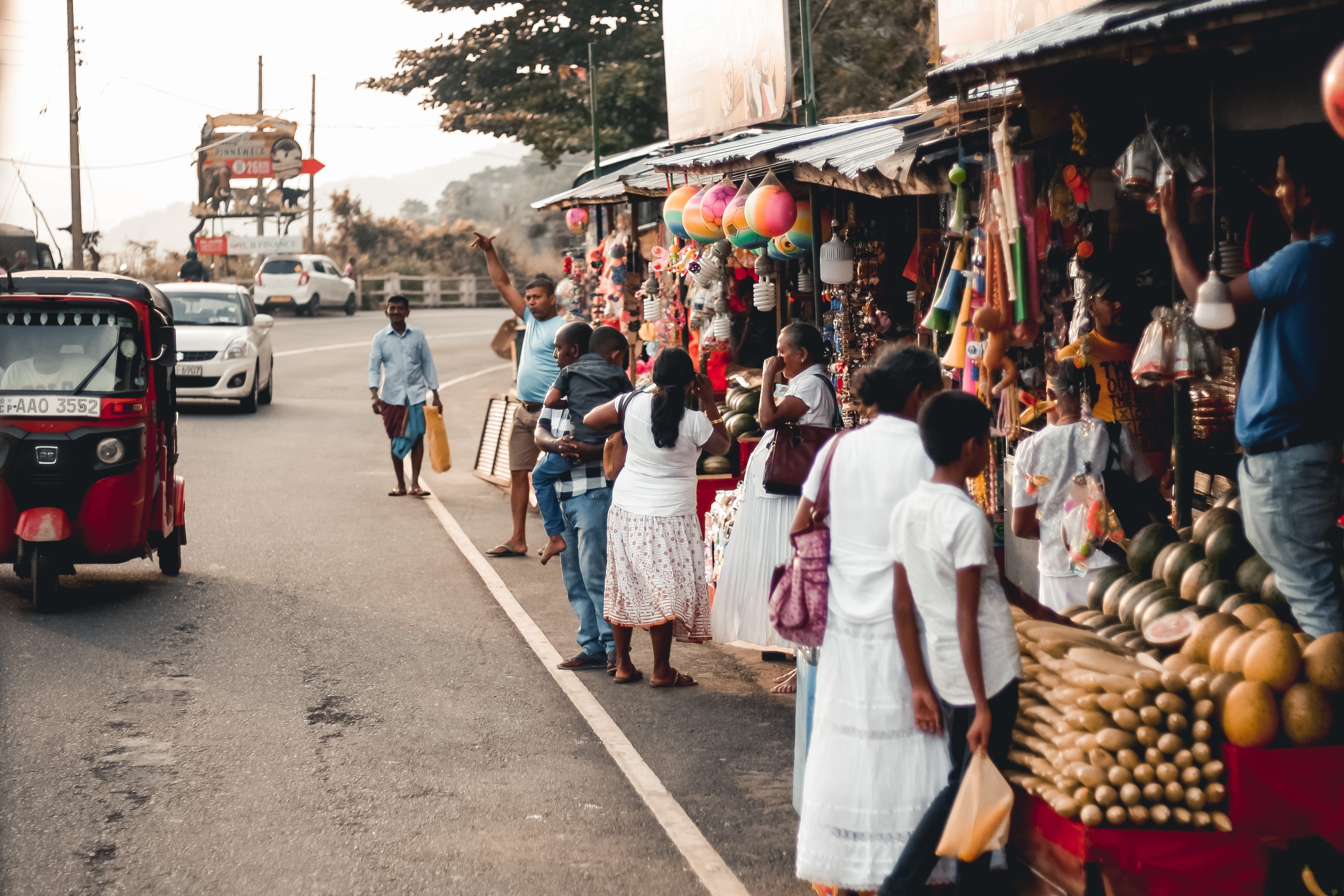 women, bazaar, 4K, market, person, fruits, architecture, land vehicle, apparel, large group of people, men, shoe, sri lanka, real people, motor vehicle, HD Wallpaper