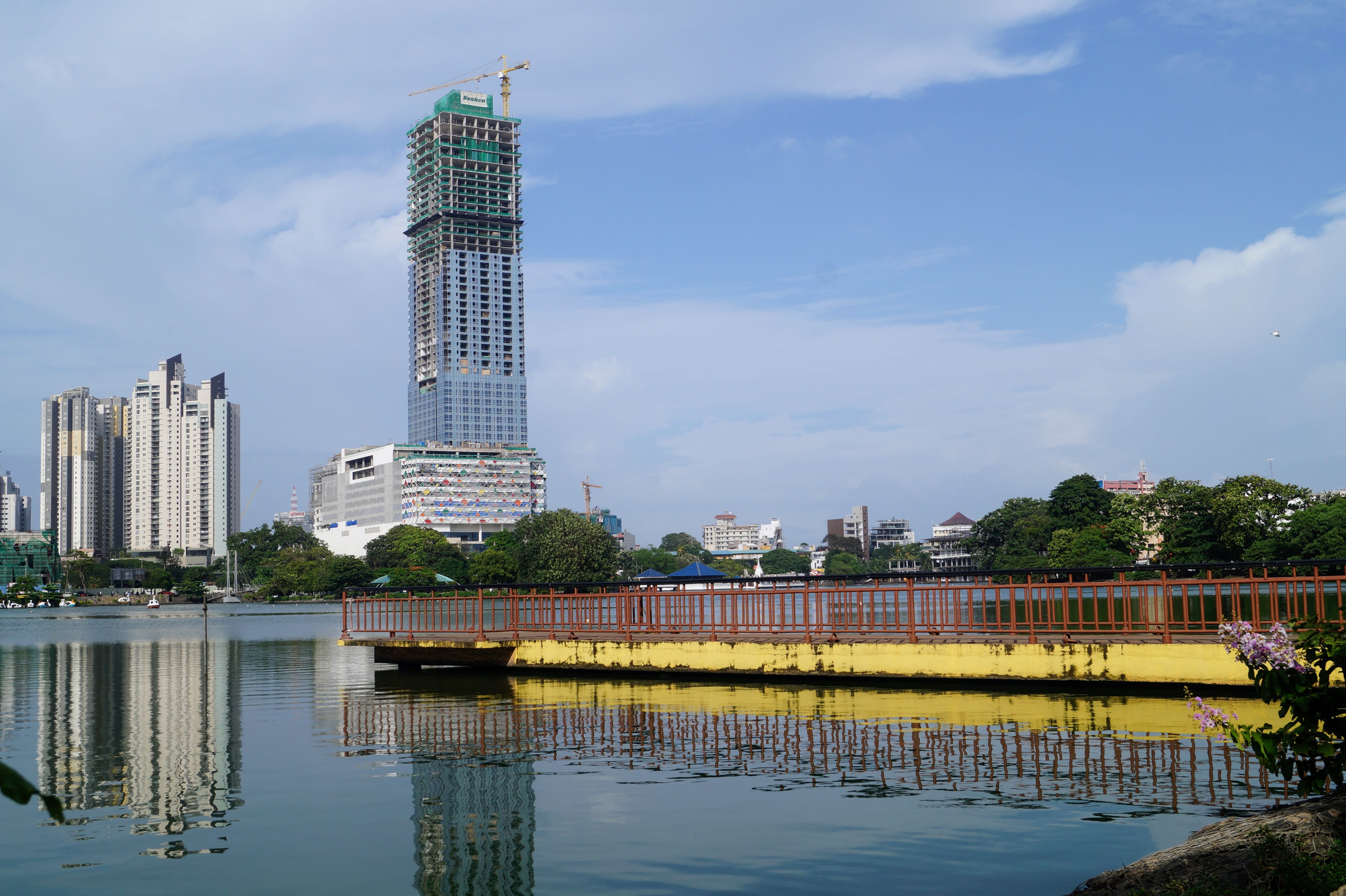 base, skyscraper, built structure, nature, city, water, office building exterior, travel destinations, architecture, building, modern, outdoors, sky, building exterior, HD Wallpaper