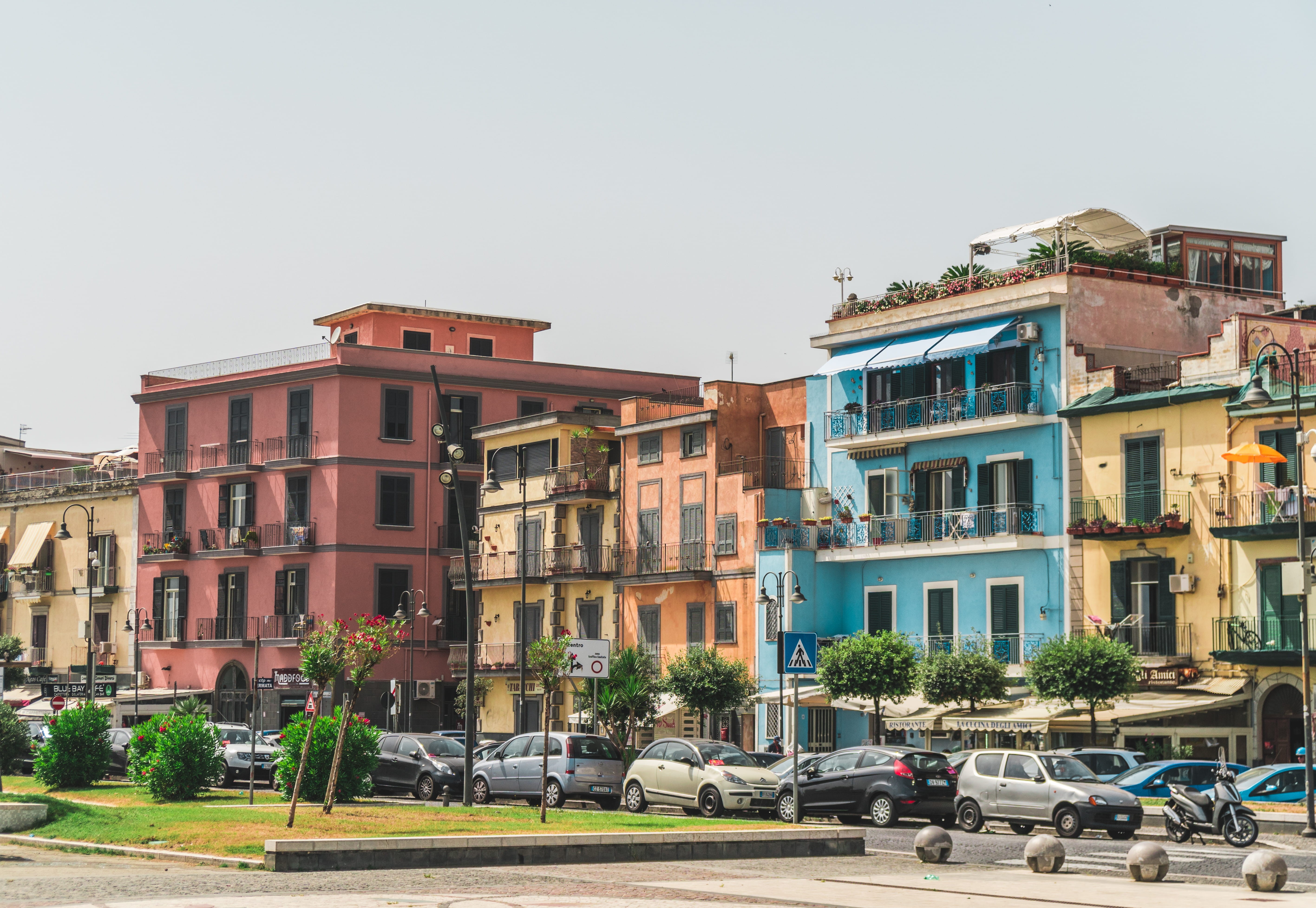 outdoors, car, orange, road, italy, seafront, windows, roofs, red, building, residential district, balconies, tree, palaces, motor vehicle, cityscape, incidental people, HD Wallpaper