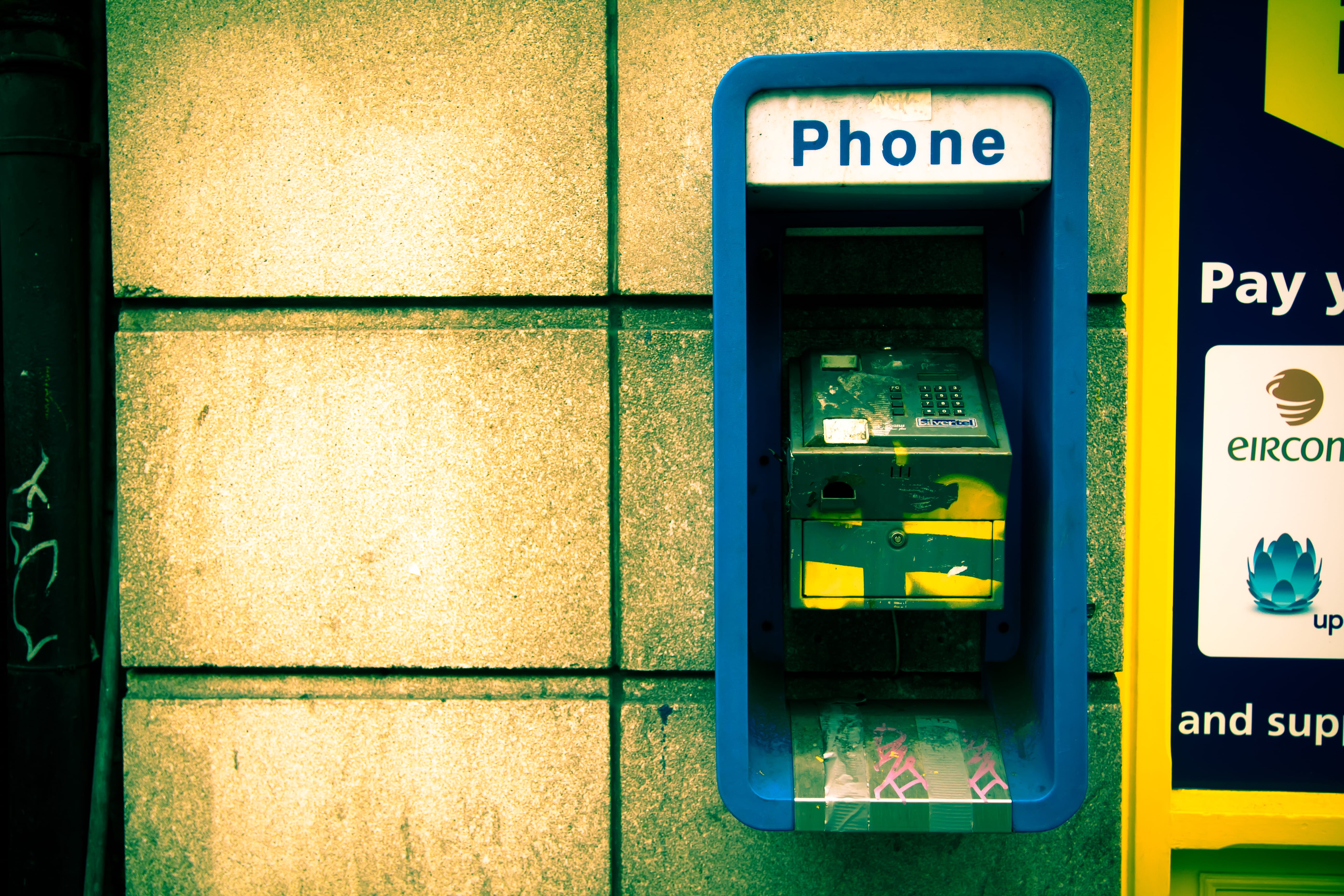 communication, business, technology, tag, text, connection, day, wall - building feature, fuel and power generation, dublin, accessibility, consumerism, HD Wallpaper