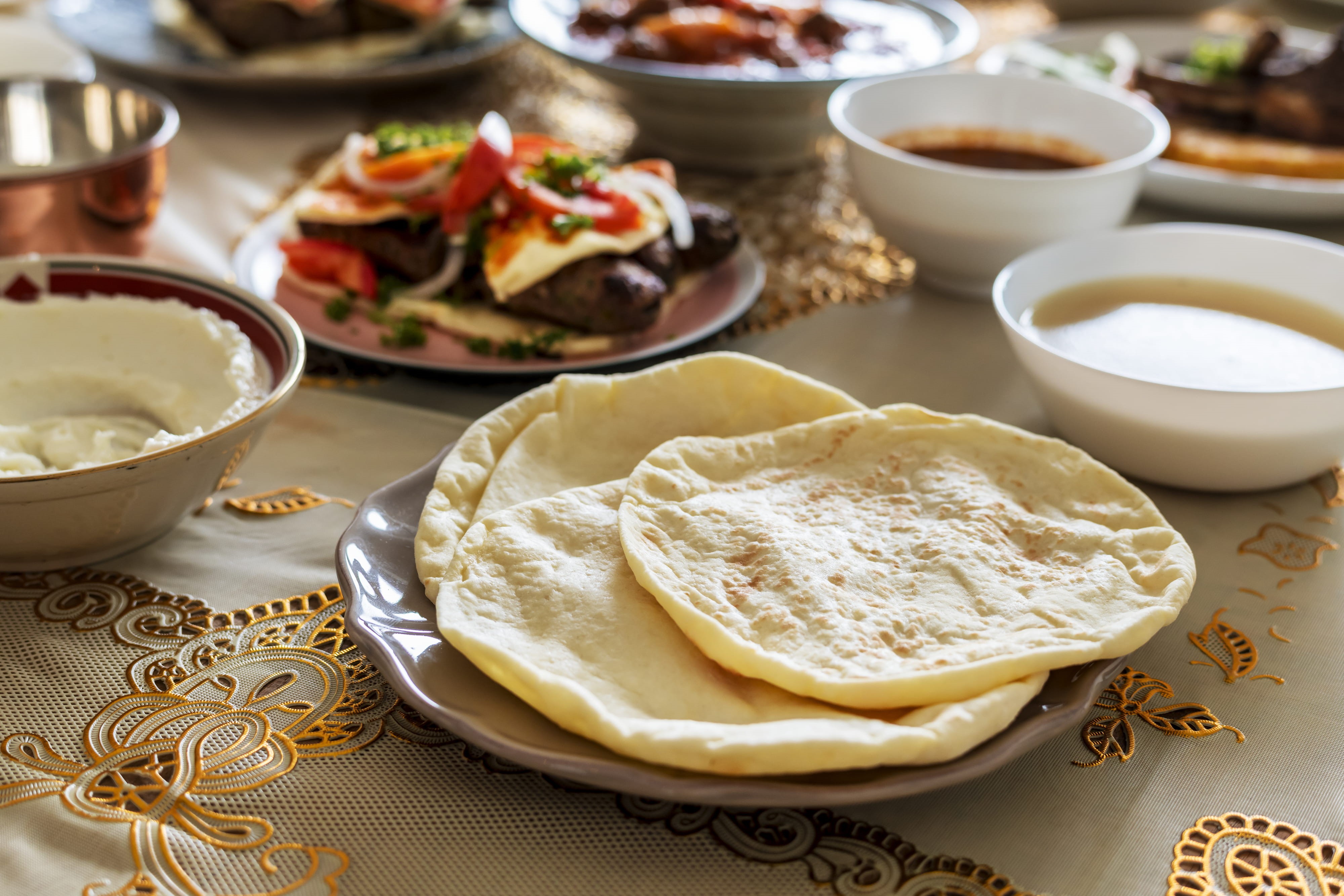 islam, muslim, culture, home cooked, food and drink, meat, close-up, meal, eat, lebanese, baking, cookery, still life, wellbeing, plate, focus on foreground, HD Wallpaper