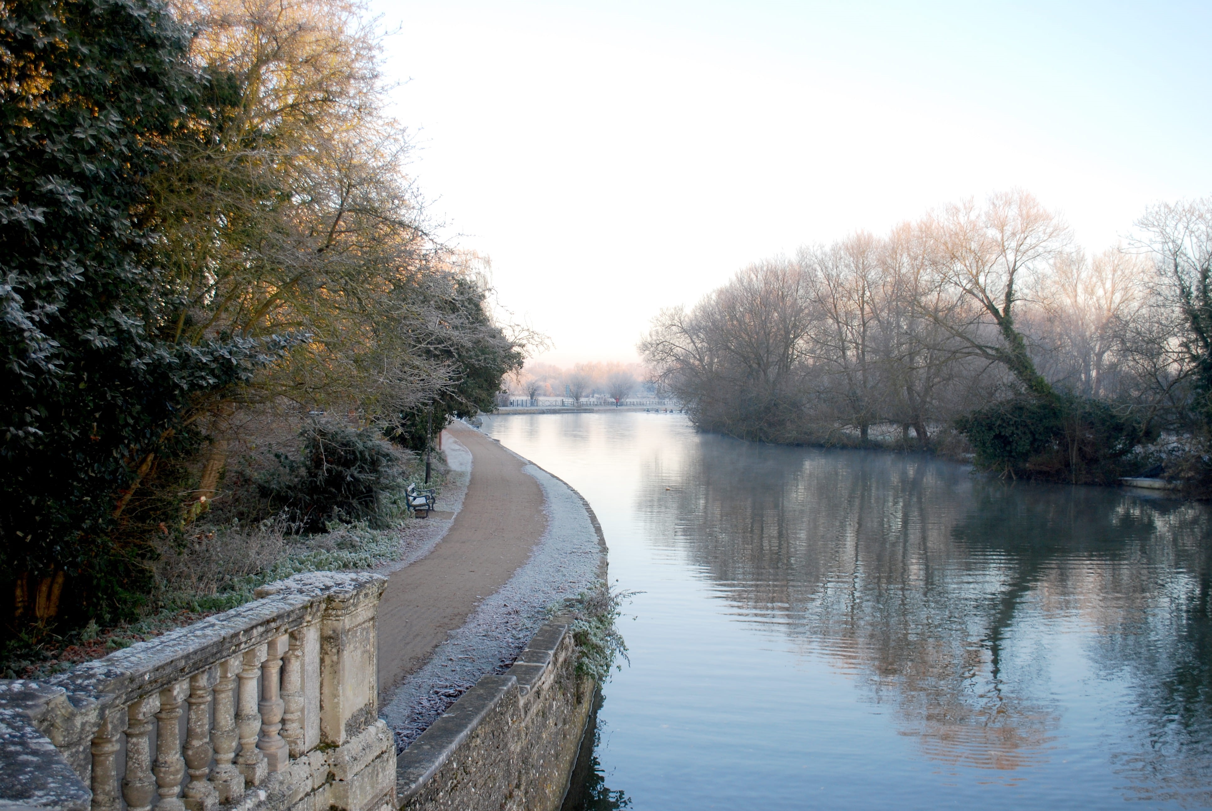 no people, Rowers, tranquility, outdoors, water, nature, clear sky, reflection, day, direction, tranquil scene, river thames (isis), Frost, waterfront, HD Wallpaper