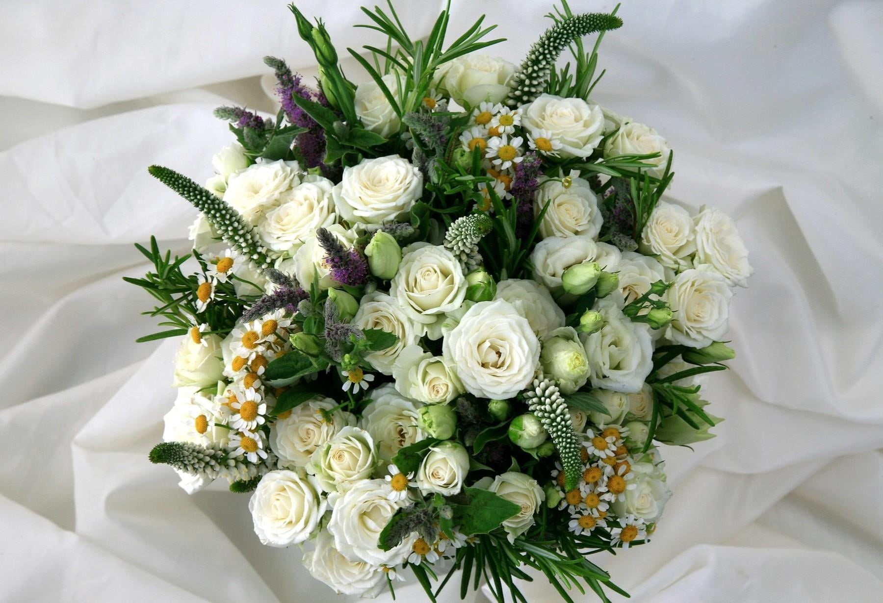 flower head, white, beauty in nature, nature, flowering plant, freshness, arrangement, rose - Flower, plant, wedding, bunch of flowers, lisianthus russell, HD Wallpaper