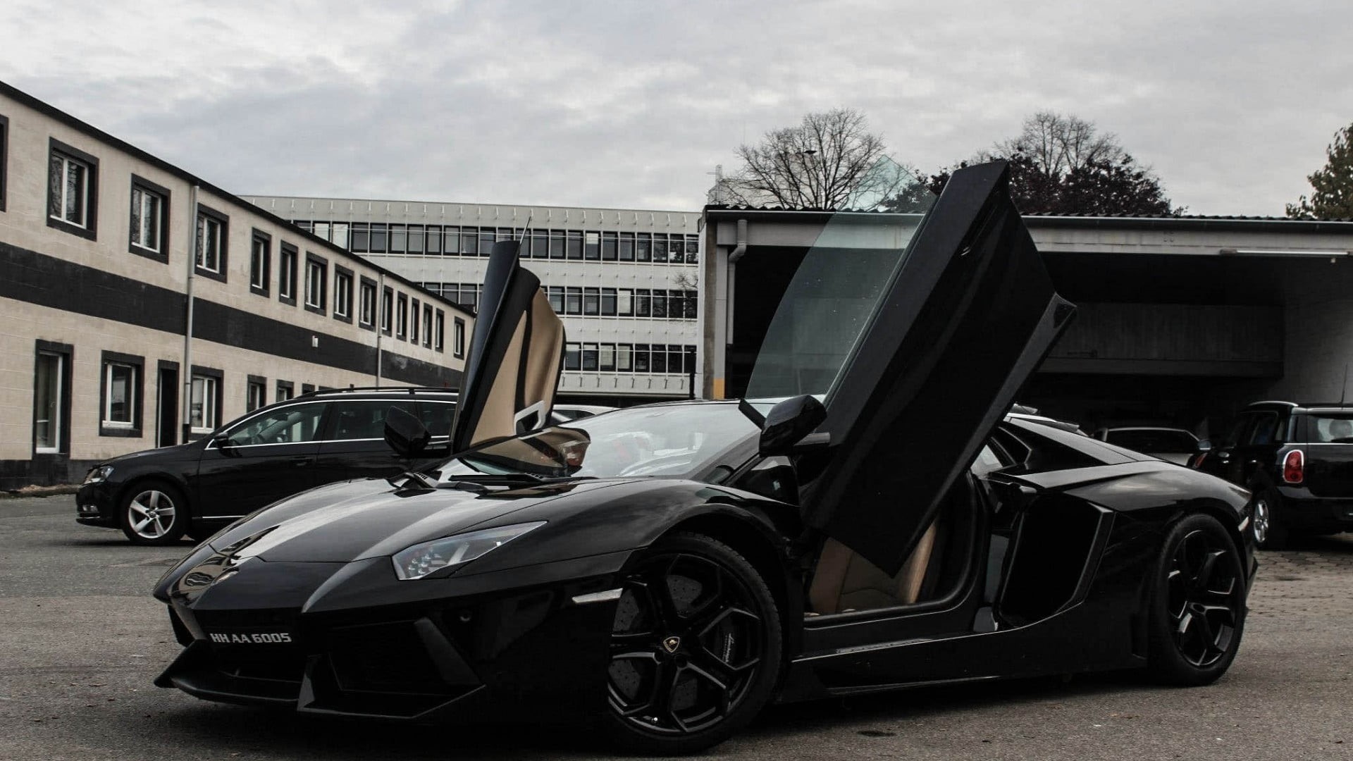 car, luxury, day, city, 1080P, land vehicle, nature, mode of transportation, sky, architecture, black, street, Lamborghini, outdoors, white, built structure, HD Wallpaper