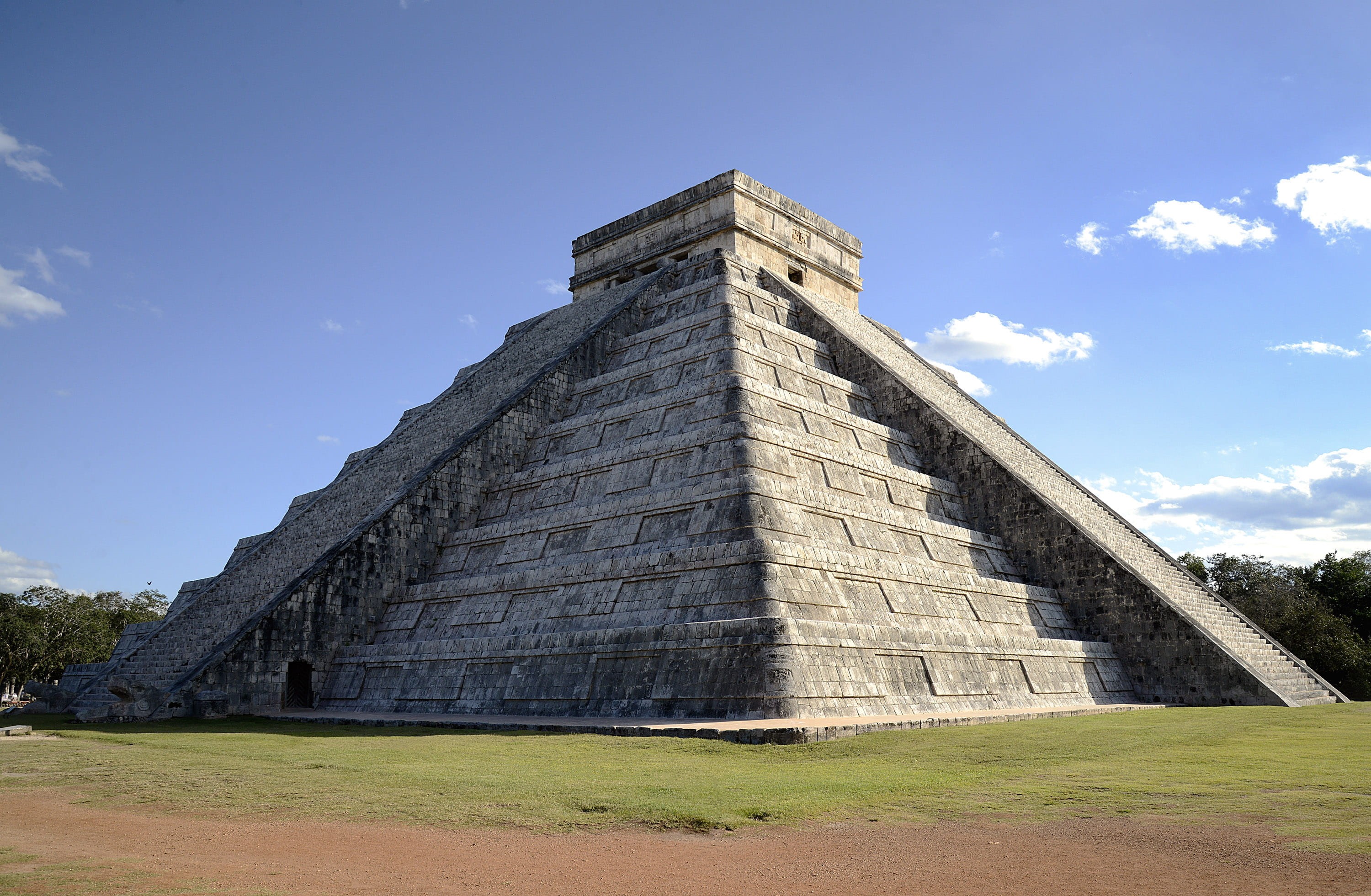 outdoors, historical, the past, nature, building exterior, ruins, archaeology, sky, place of worship, chichen itza, cloud - sky, 2K, travel destinations, HD Wallpaper