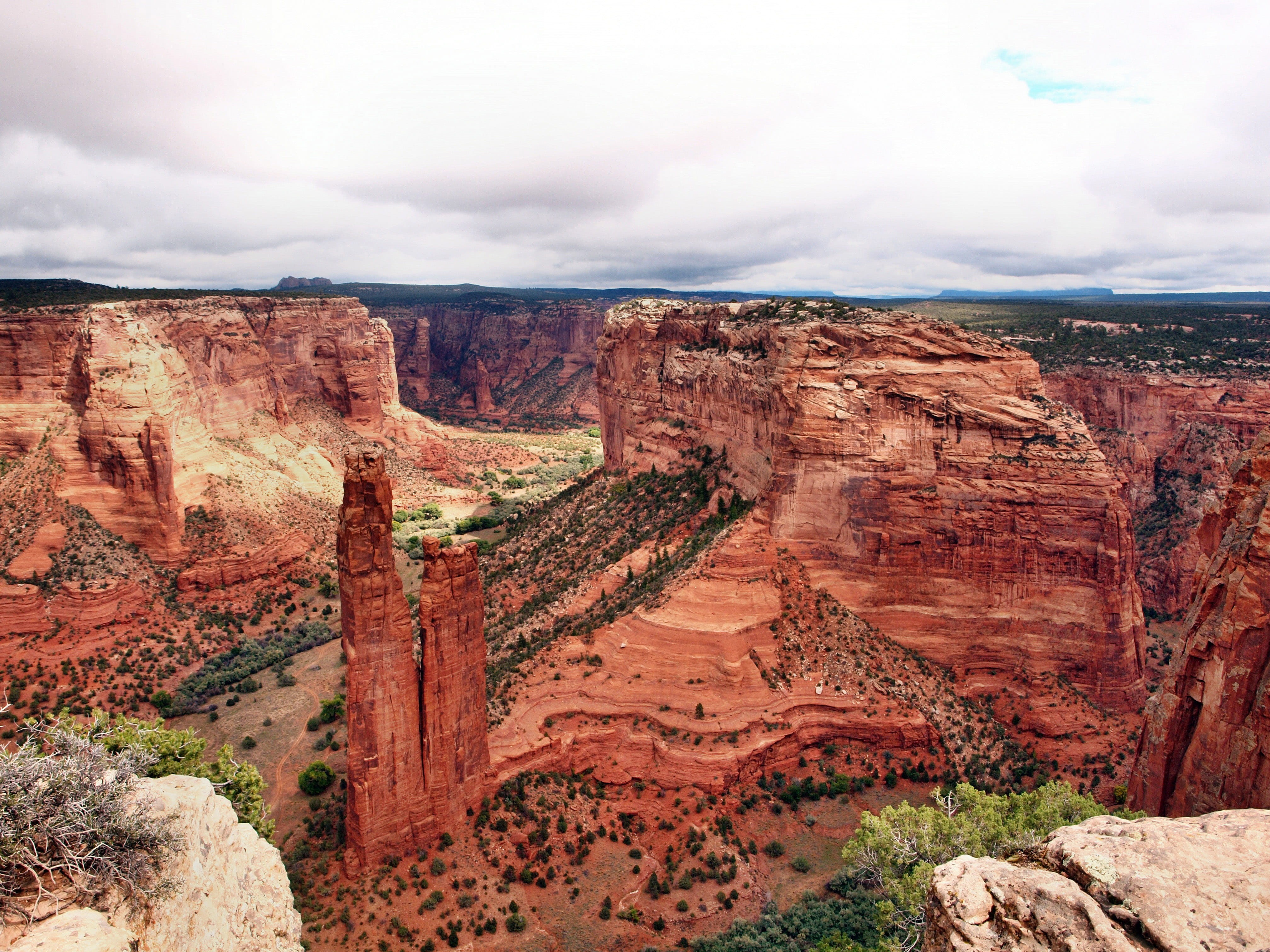 tranquility, rock Formation, travel, sandstone, red, majestic, nature, outdoors, uSA, environment, utah, non-urban scene, climate, canyon de claire, canyon, HD Wallpaper