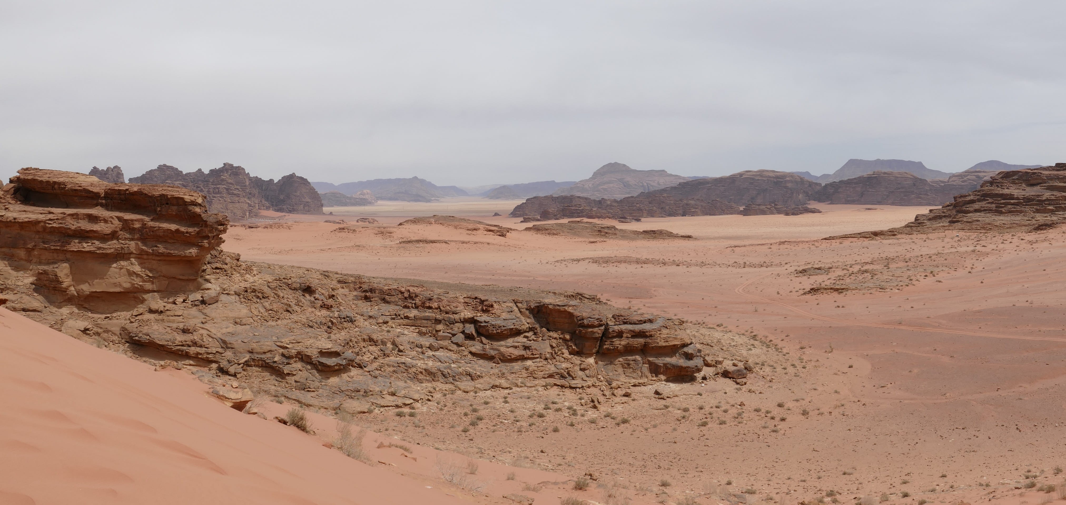 non-urban scene, land, sand stone, rock formation, desert, beauty in nature, mountain, outdoors, sky, no people, sand, 4K, tranquility, physical geography, HD Wallpaper