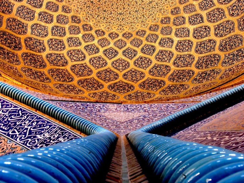 Islamic architecture, creativity, close-up, flooring, no people, pattern, design, multi colored, ceiling, brown, directly below, textile, cloth, architecture, HD Wallpaper