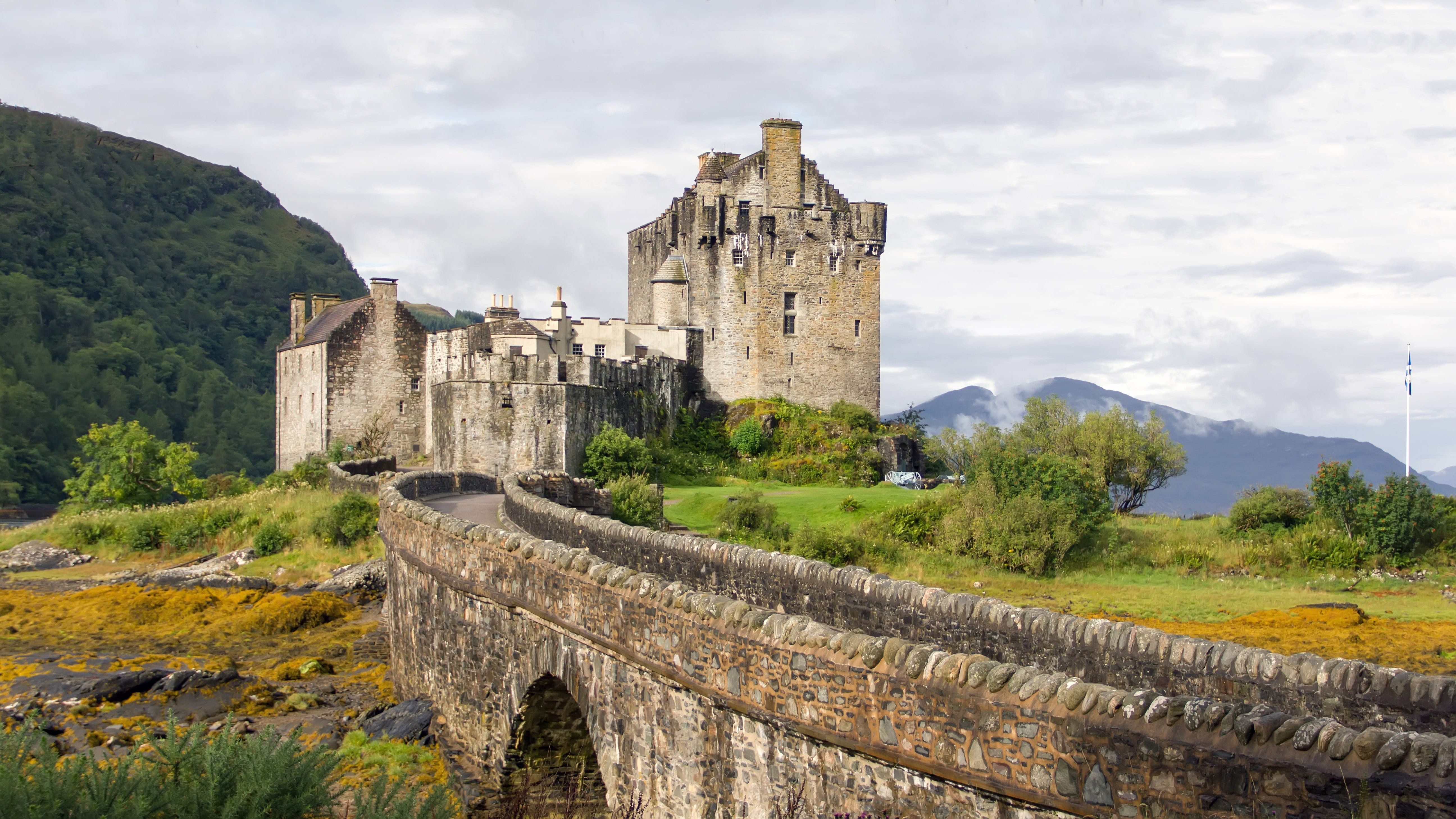 fort, building exterior, no people, cloud - sky, architecture, the past, old, fortified wall, plant, day, built structure, sky, stone wall, travel, outdoors, HD Wallpaper