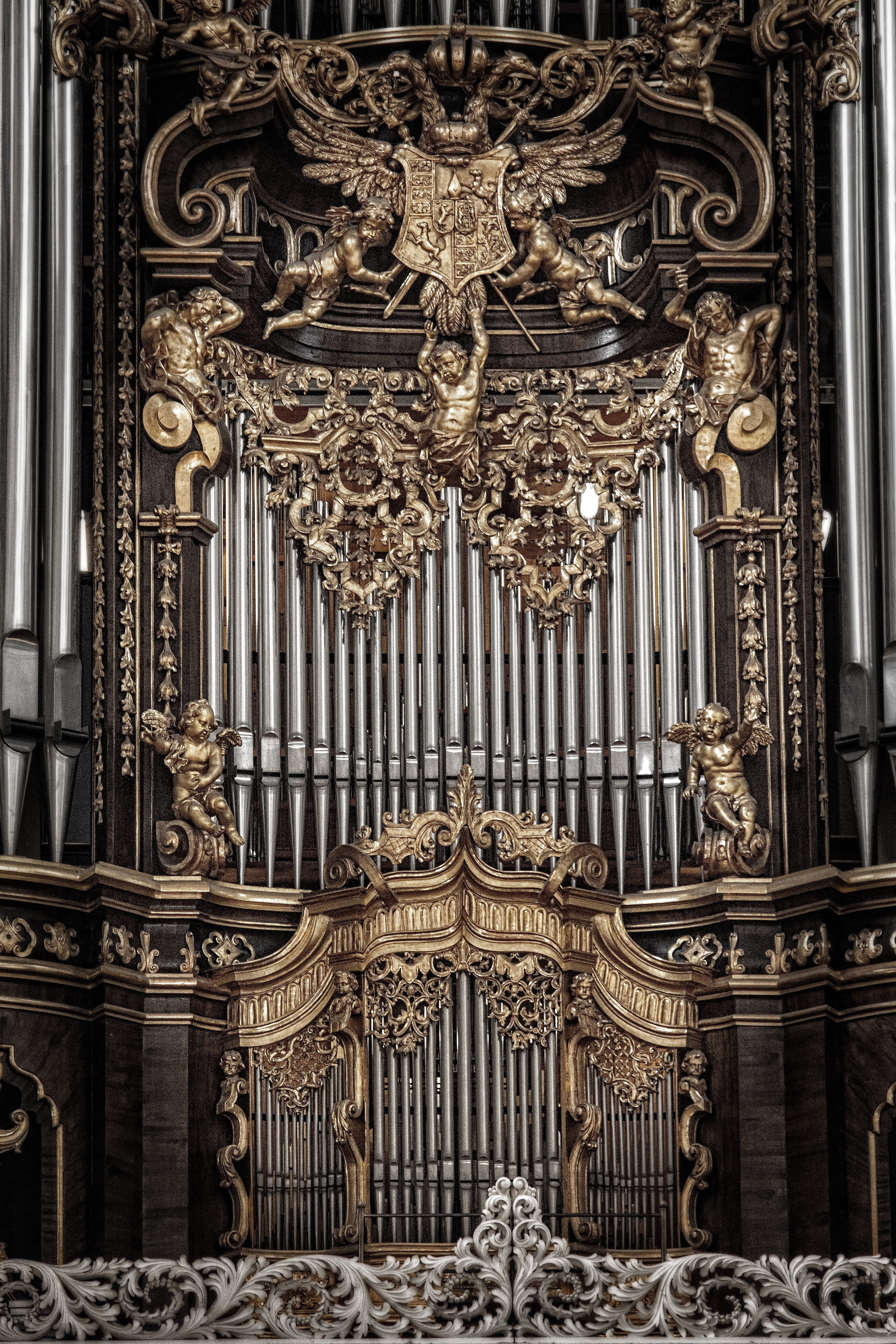 the past, golden, dom, baroque, frescoes, arts culture and entertainment, built structure, spirituality, place of worship, 5K, ornate, gothic style, religion, Phone HD Wallpaper
