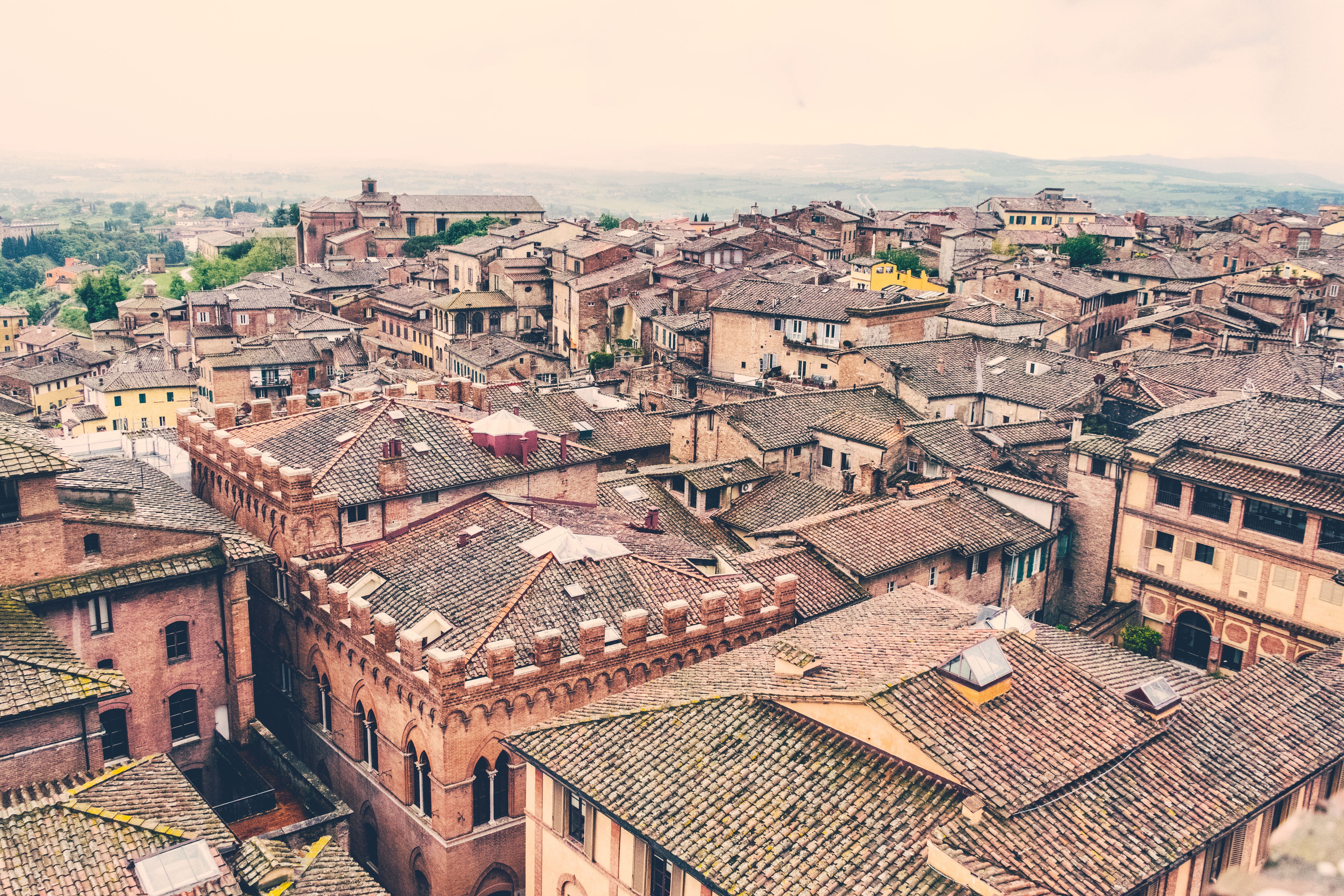 tourism, crowd, urban Scene, city, high Angle View, crowded, italy, houses, history, residential district, europe, roof, italian Culture, medieval, day, HD Wallpaper