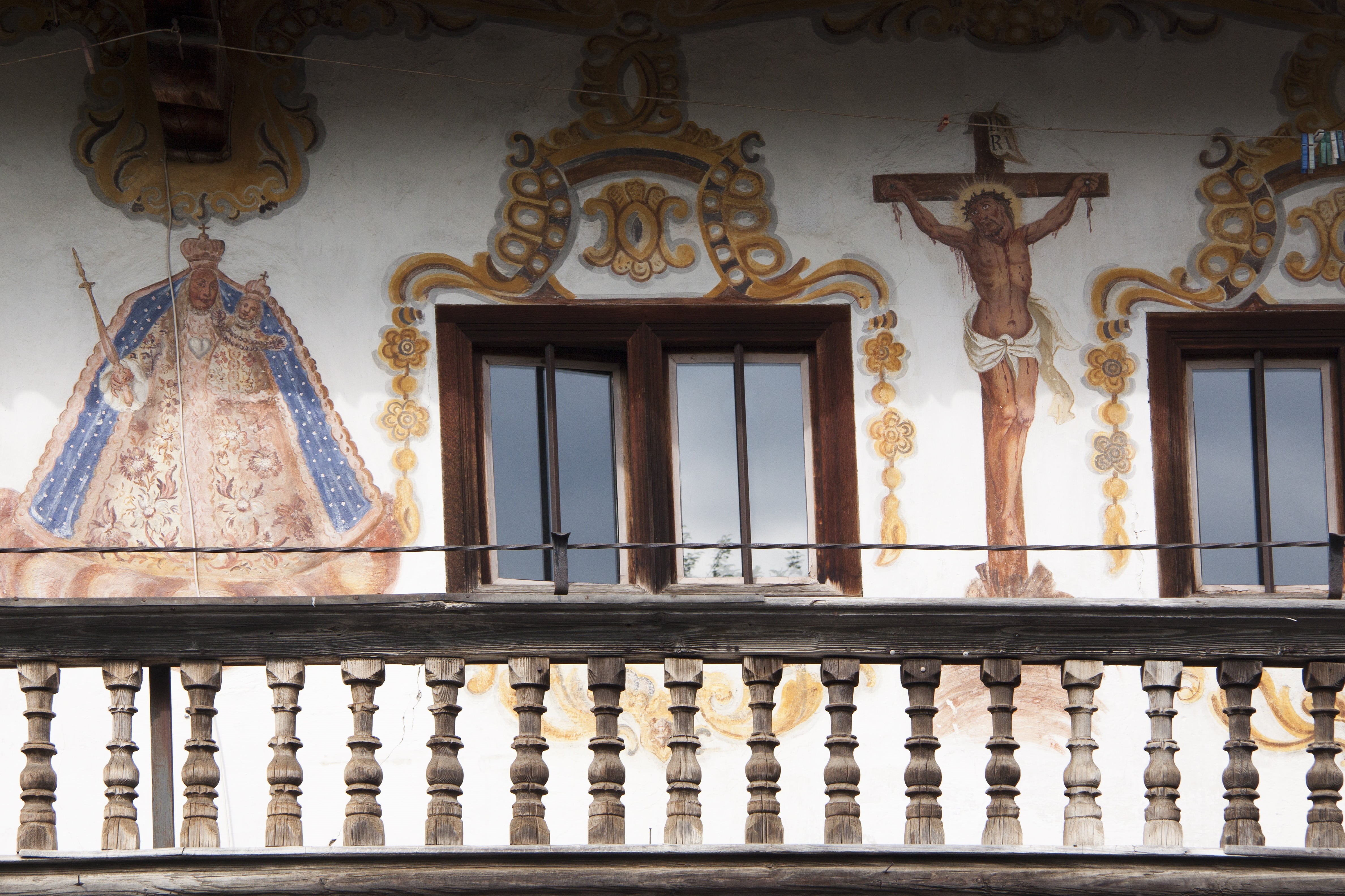 painting, no people, the past, day, art form, built structure, architectural column, building, balustrade, nature, facade, architecture, place of worship, HD Wallpaper