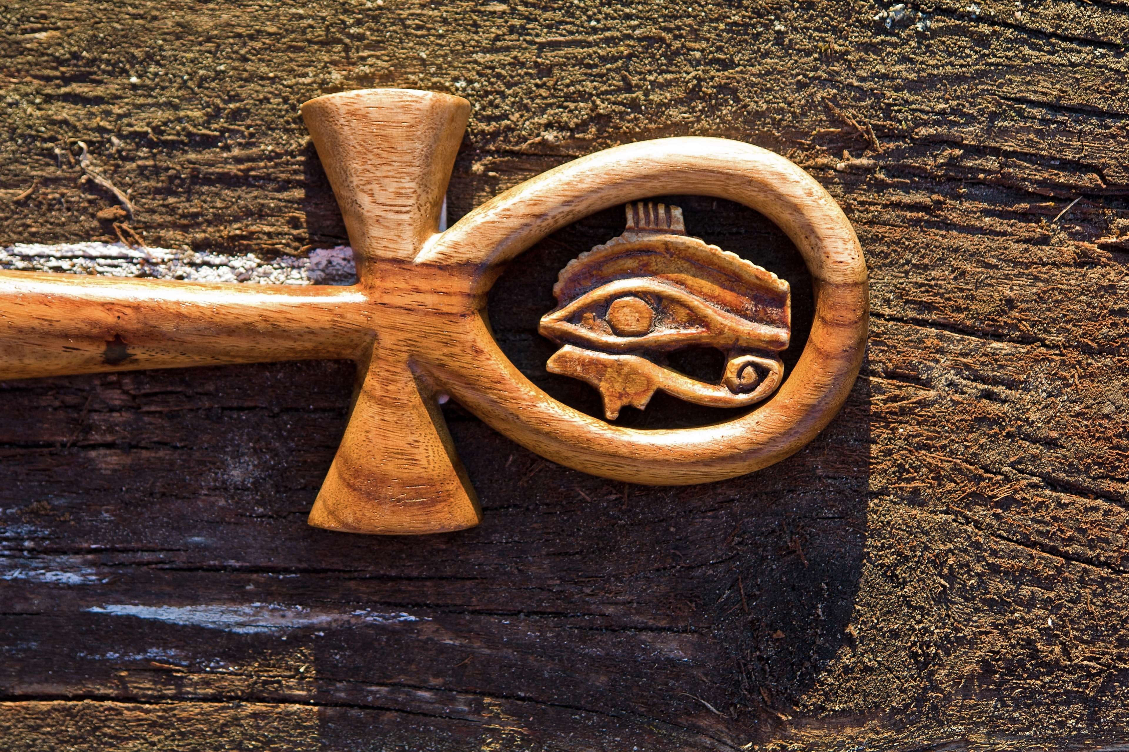 shape, idols, egypt, religion, old, 4K, outdoors, ritual, wheel, nature, brown, table, transportation, history, sacred, no people, ank, weathered, cross, HD Wallpaper