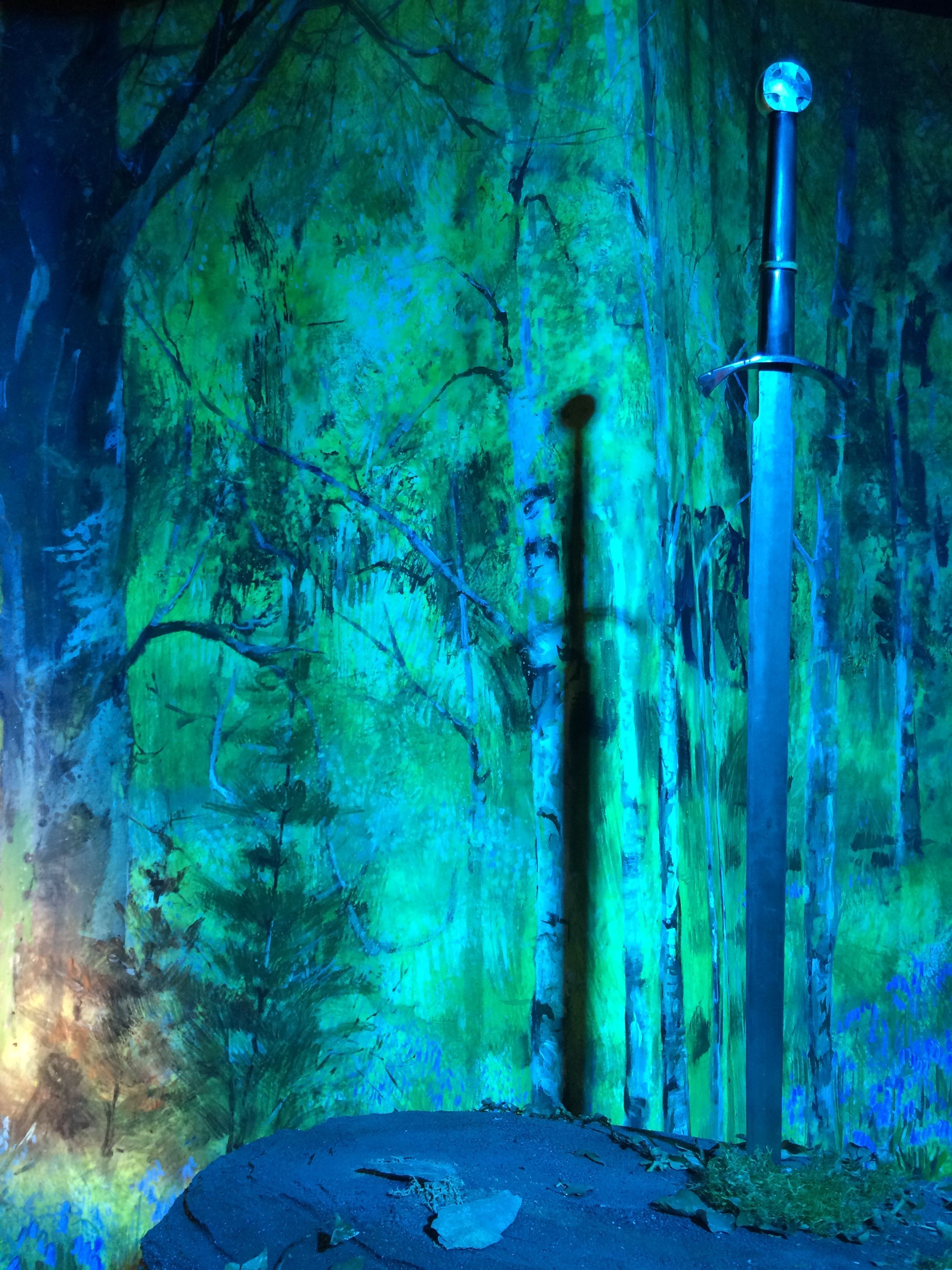 scenography, 2K, built structure, king arthur, close-up, architecture, old, textured effect, textured, water, weathered, tree, plant, blue, light, land, Phone HD Wallpaper