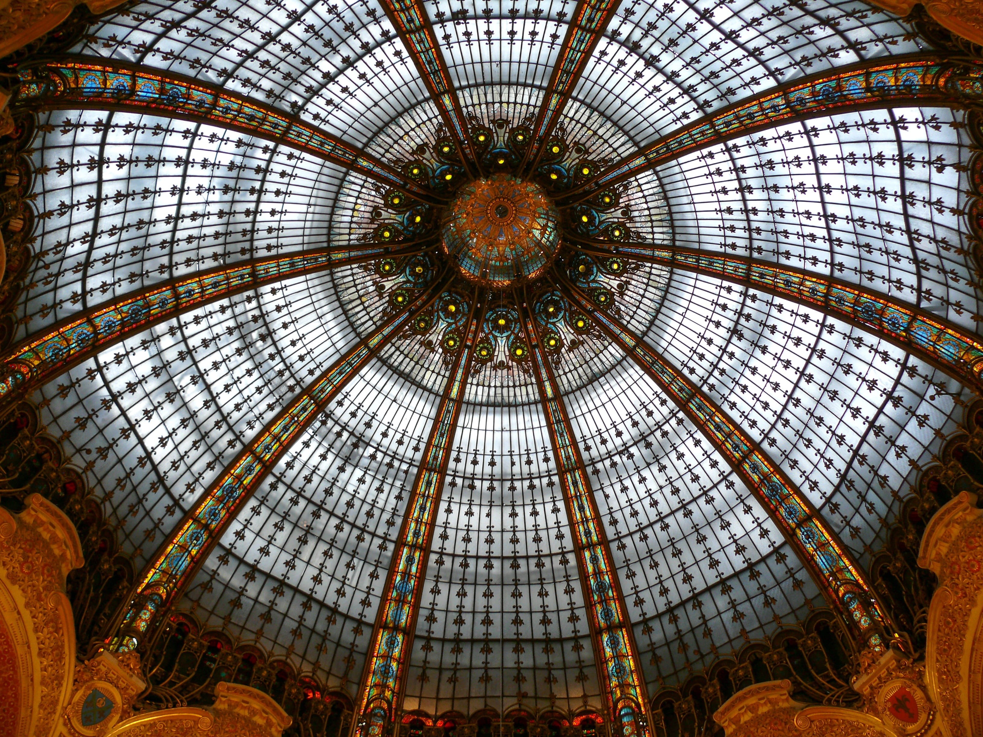 gallery lafayette haussmann, ornate, design, lighting, circle, glass - material, architecture And Buildings, architecture, geometric shape, 2K, cupola, HD Wallpaper