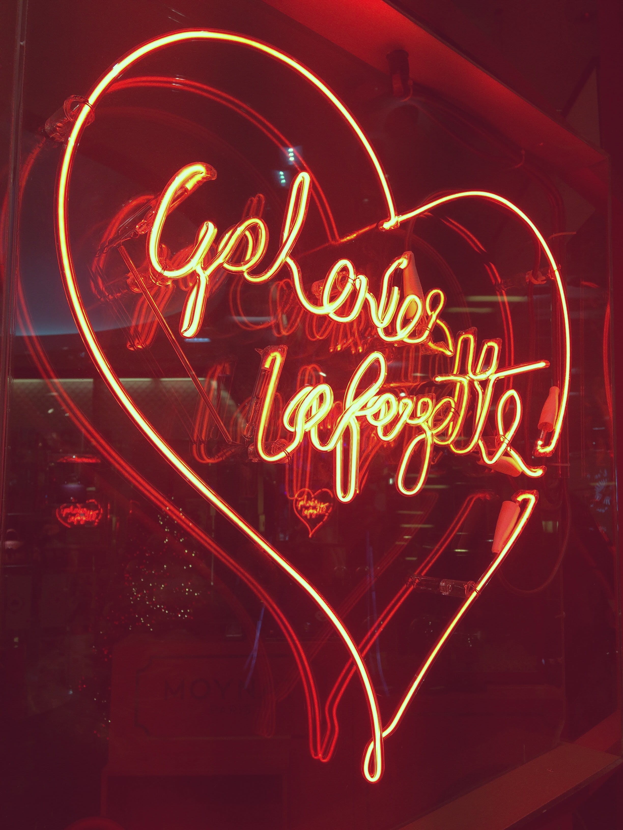 illuminated, text, open sign, nightlife, light - natural phenomenon, city, western script, sign, glowing, advertisement, close-up, galeries lafayette, vintage, Phone HD Wallpaper