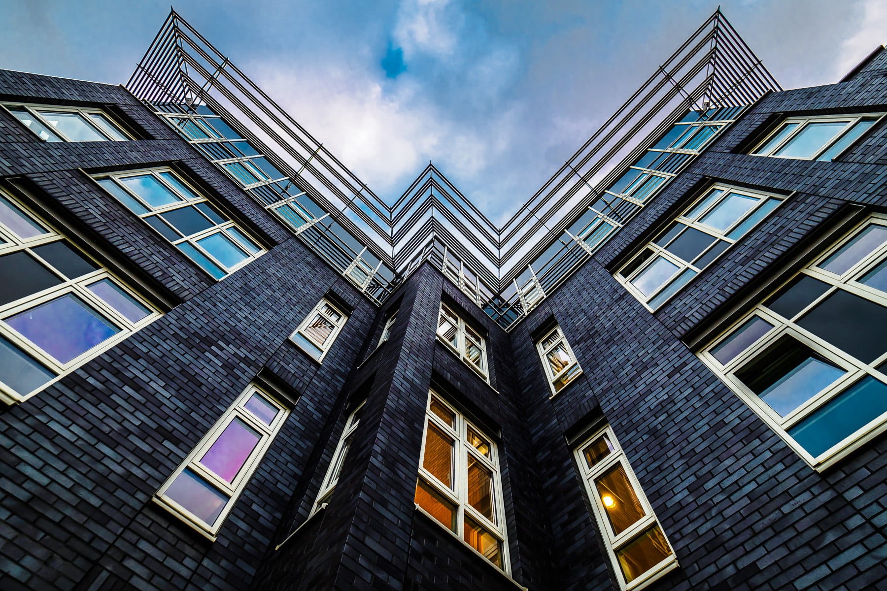 building, modern, glass - Material, rise, window, black, Wolken, high, Reflection, architecture, urban Scene, skyscraper, built Structure, Himmel, Clouds, HD Wallpaper