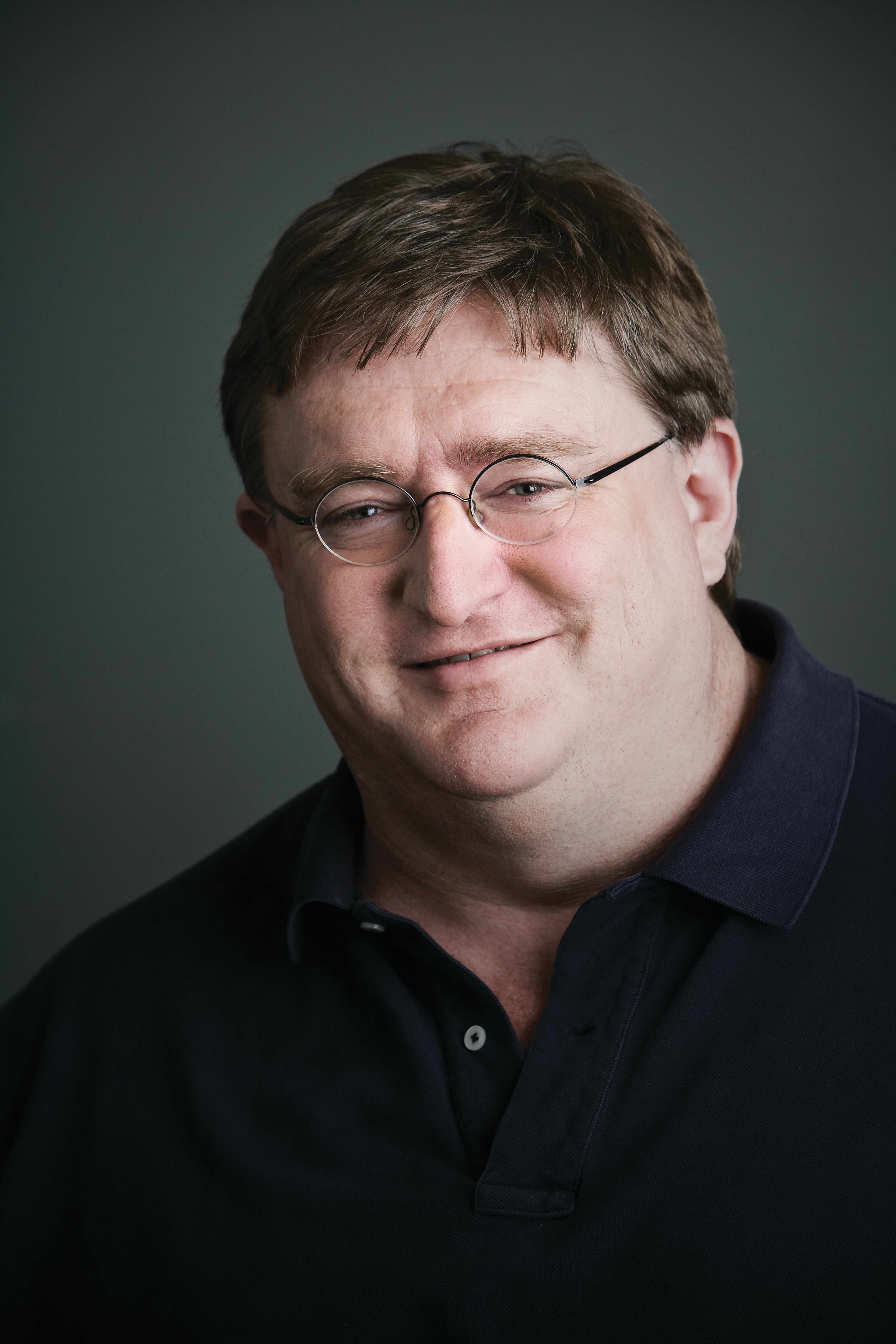 Gabe Newell, men with glasses, Valve, Steam (software), celebrity, Valve Corporation, 4K, men, smiling, Phone HD Wallpaper