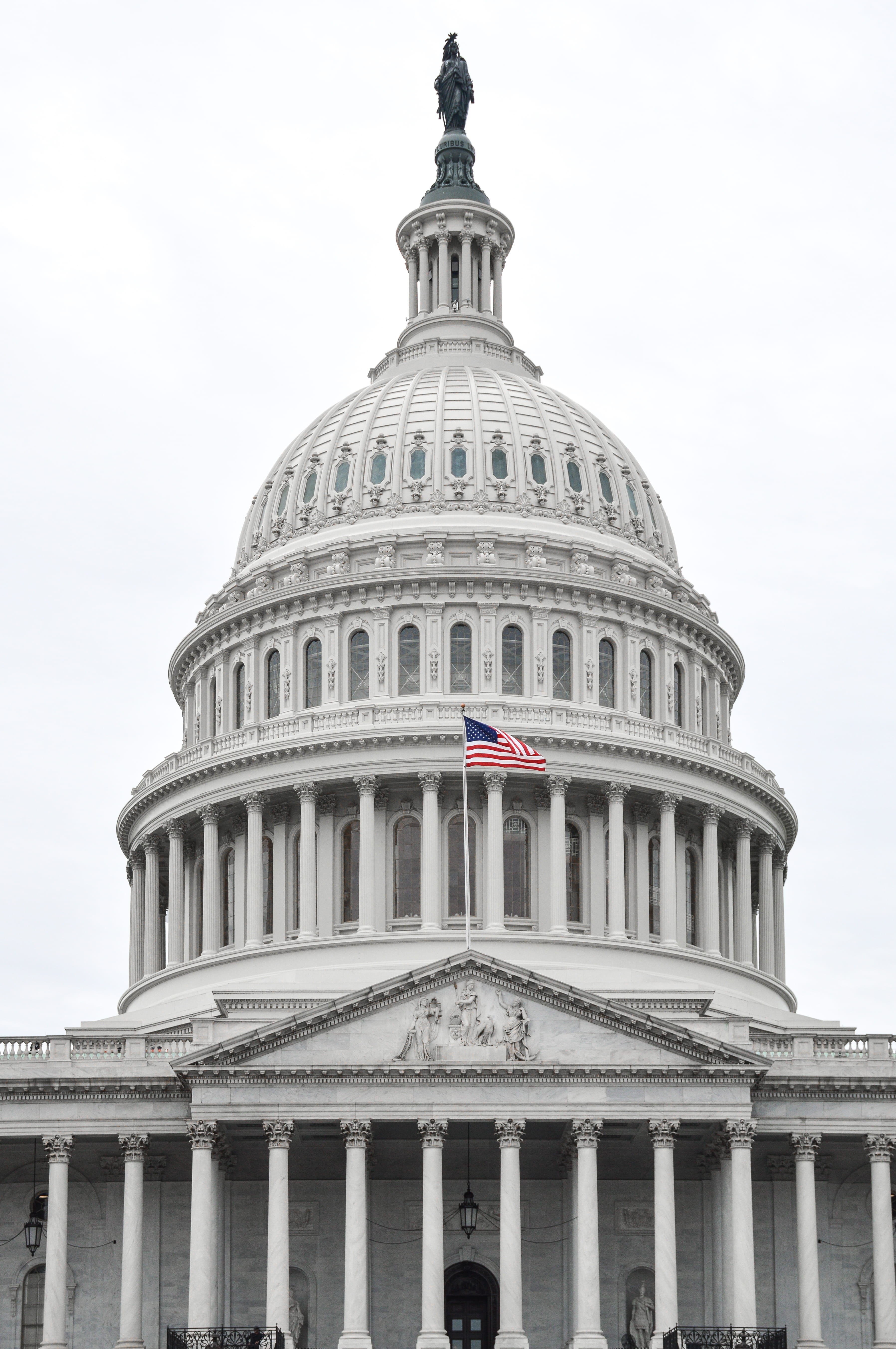 united states, built structure, day, building, statue, history, nature, flag, dc, patriotic, dome, capitol hill, colonnade, neo-classical, capitol, travel, Phone HD Wallpaper