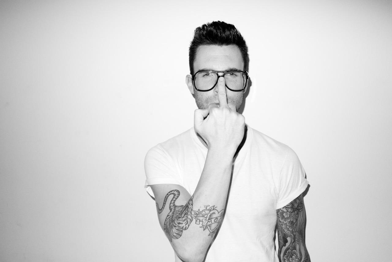 single, pose, adam, cool, levine, singers, celebrities, adam levine, boys, 720P, celebrity, music, HD Wallpaper