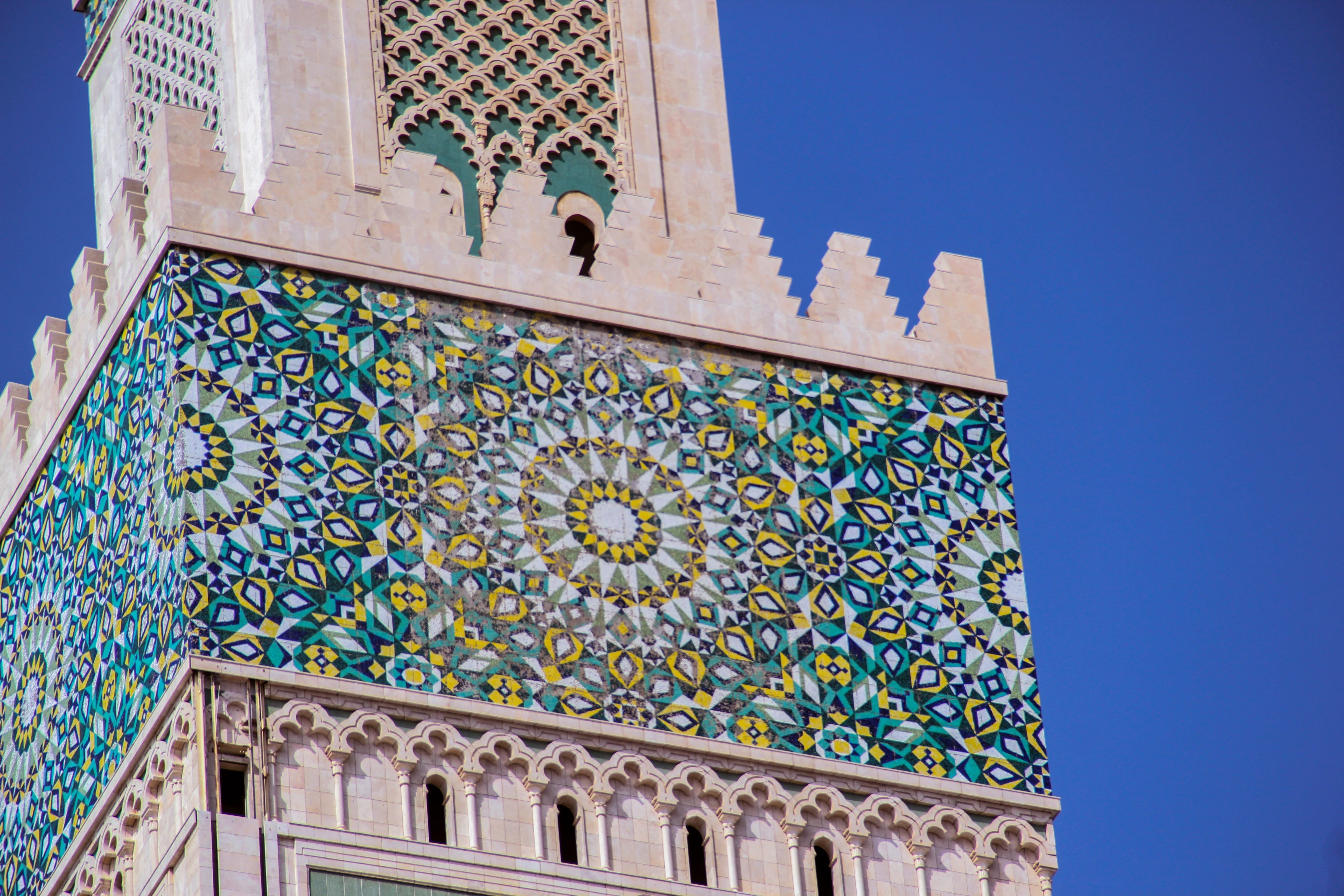 low angle view, casablanca, day, clock, place of worship, 5K, morocco, art and craft, no people, building, wall - building feature, built structure, arabesque, HD Wallpaper