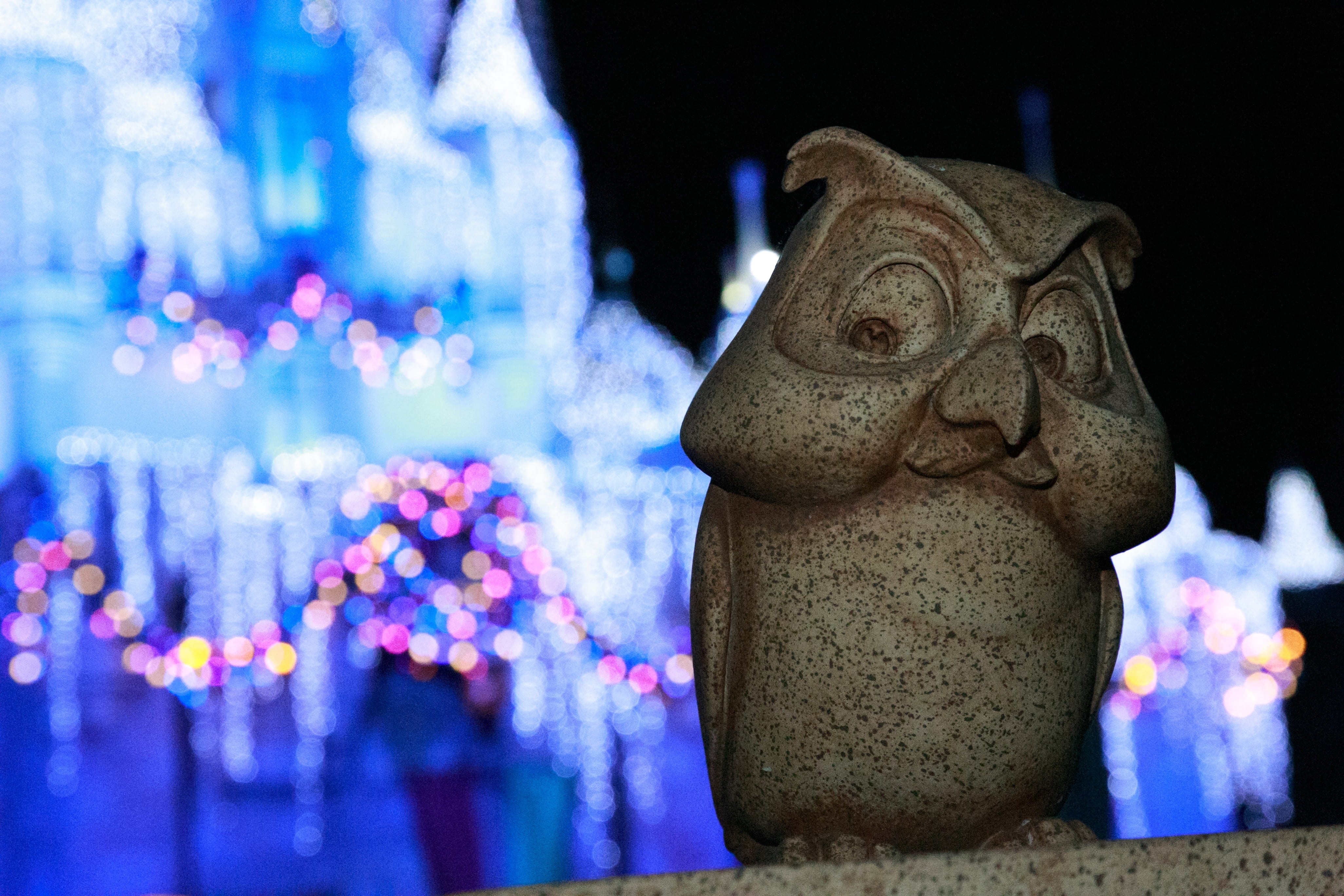 male likeness, close-up, human representation, california, statue, creativity, firework, december, building, anaheim, family, 4K, castle, us, illuminated, HD Wallpaper