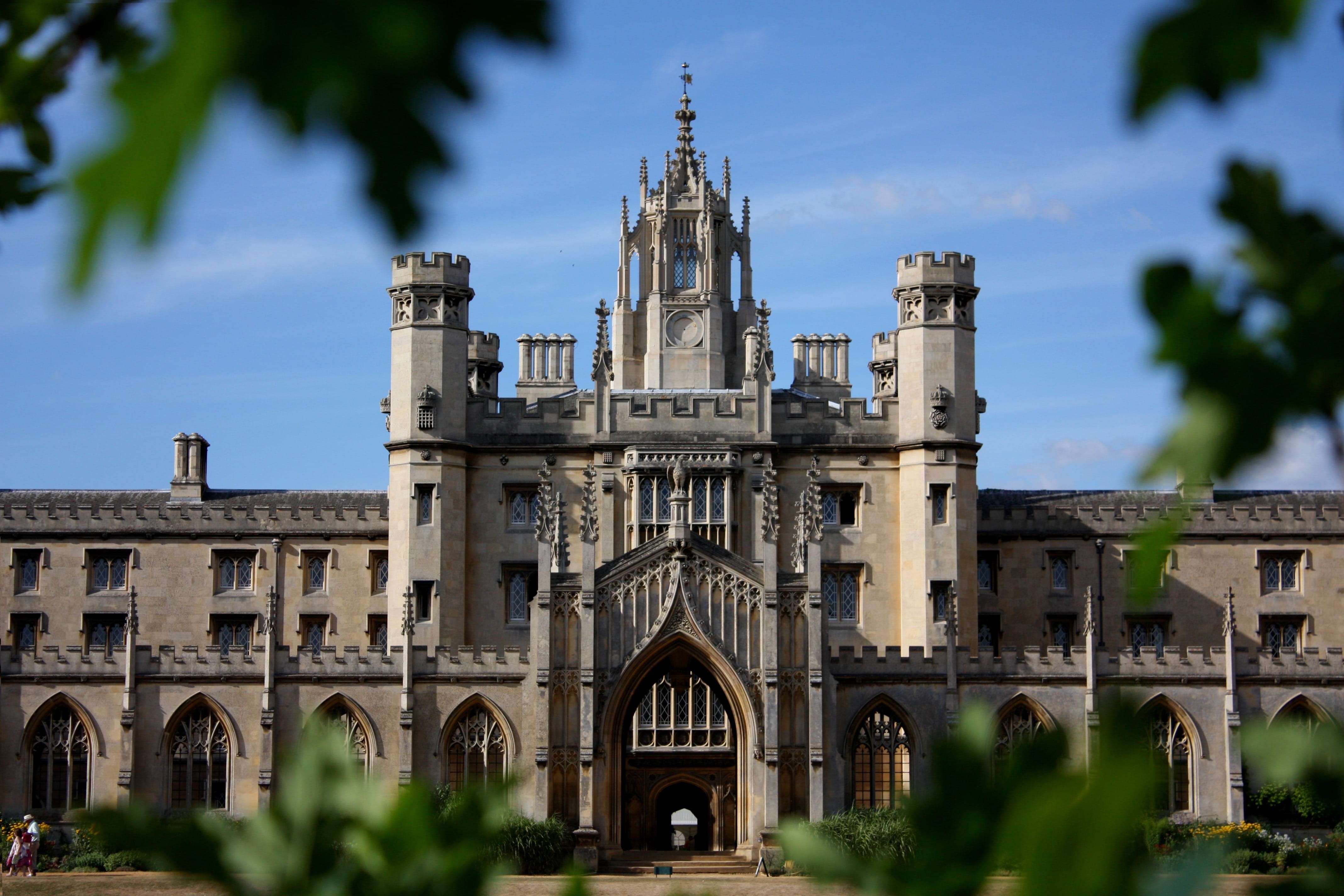 tourism, Cambridge, architectural column, day, cambridge, photography, plant, building exterior, park, outdoors, religion, spirituality, arch, travel destinations, HD Wallpaper