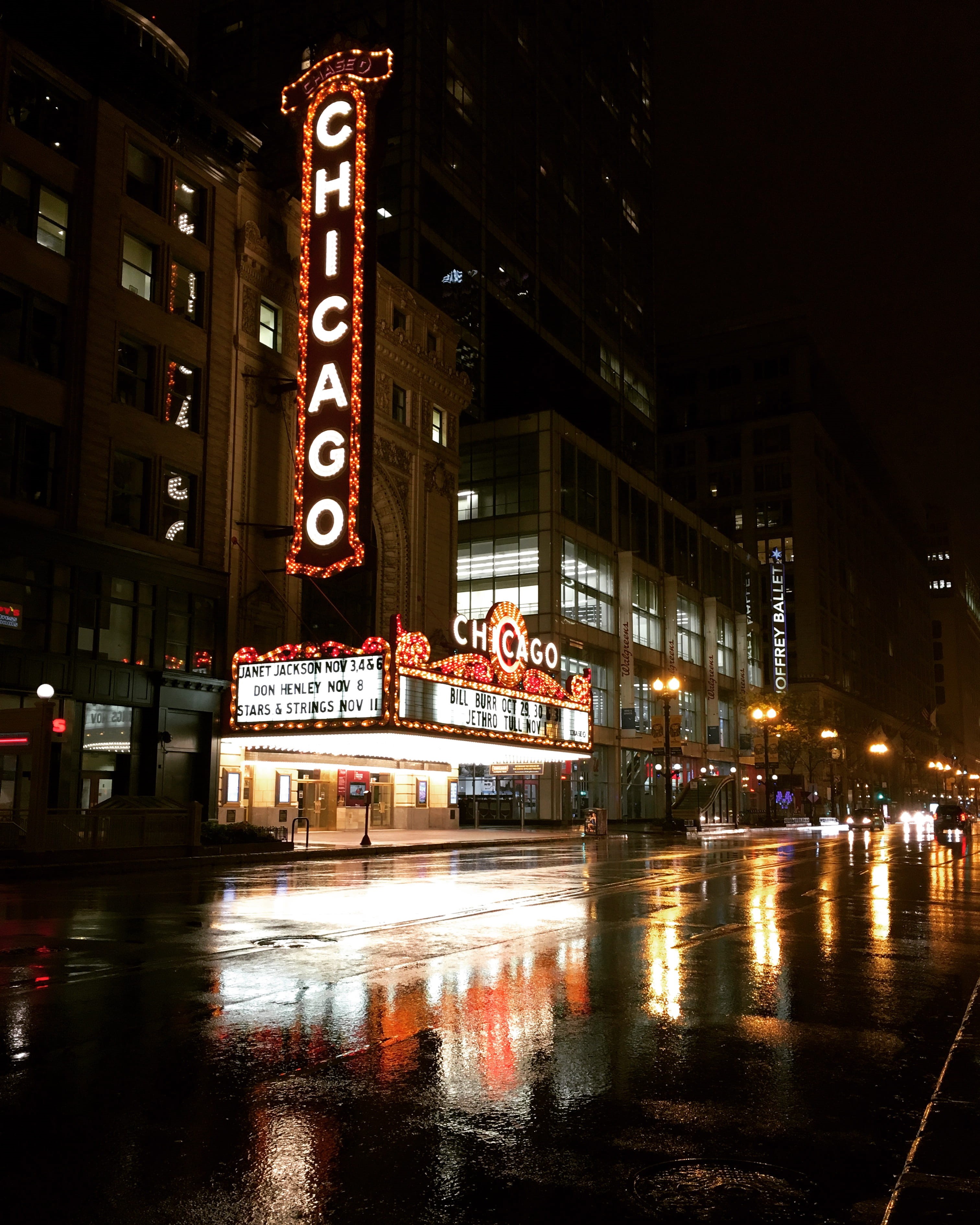 lights, traditional, car, building exterior, wet, water, united states, road, party, bright, reflection, communication, dark, street, the chicago theatre, Phone HD Wallpaper