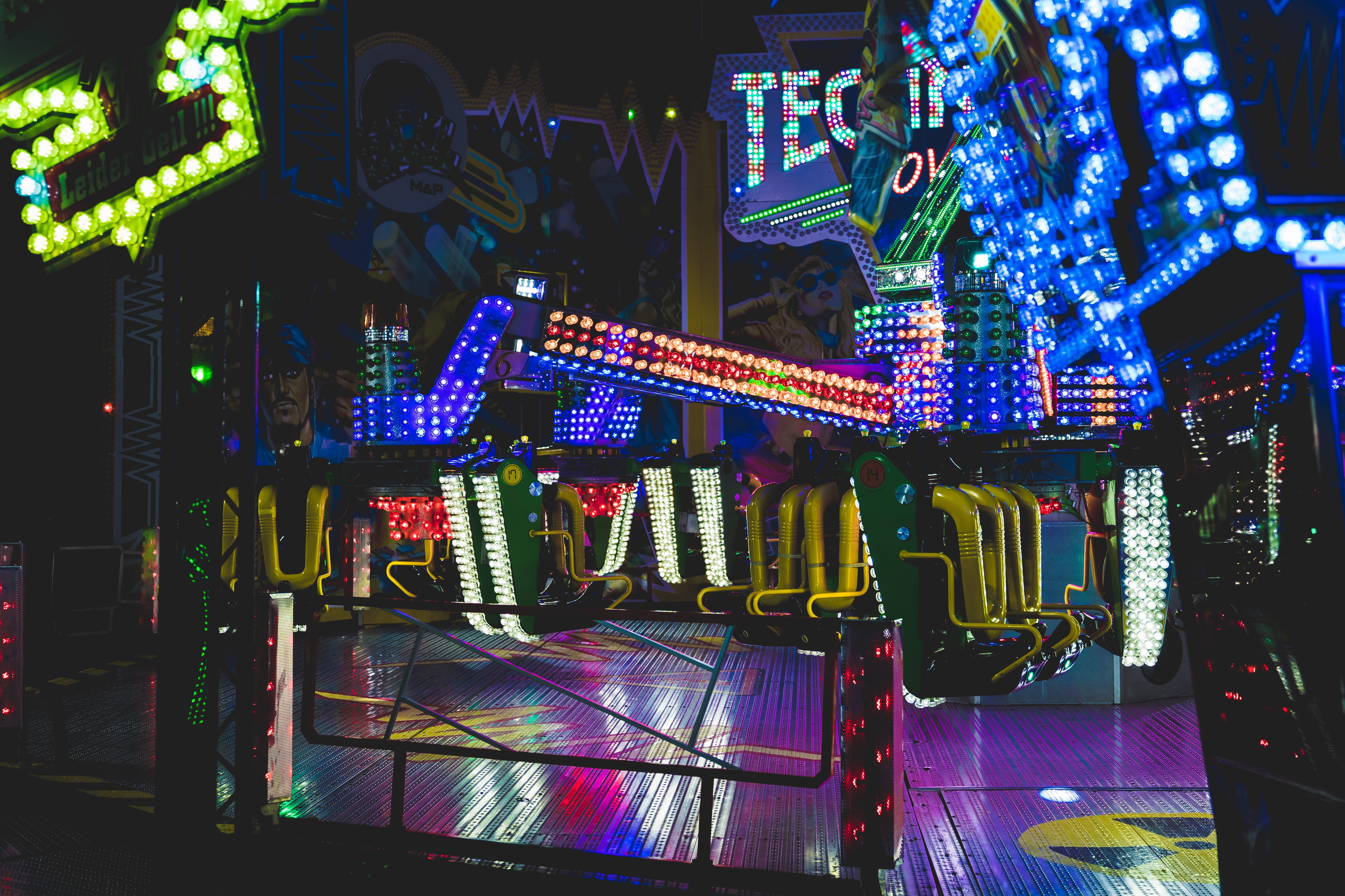 light, illuminated, sign, western script, arts culture and entertainment, pac man, multi colored, no people, city, lighting equipment, building exterior, HD Wallpaper