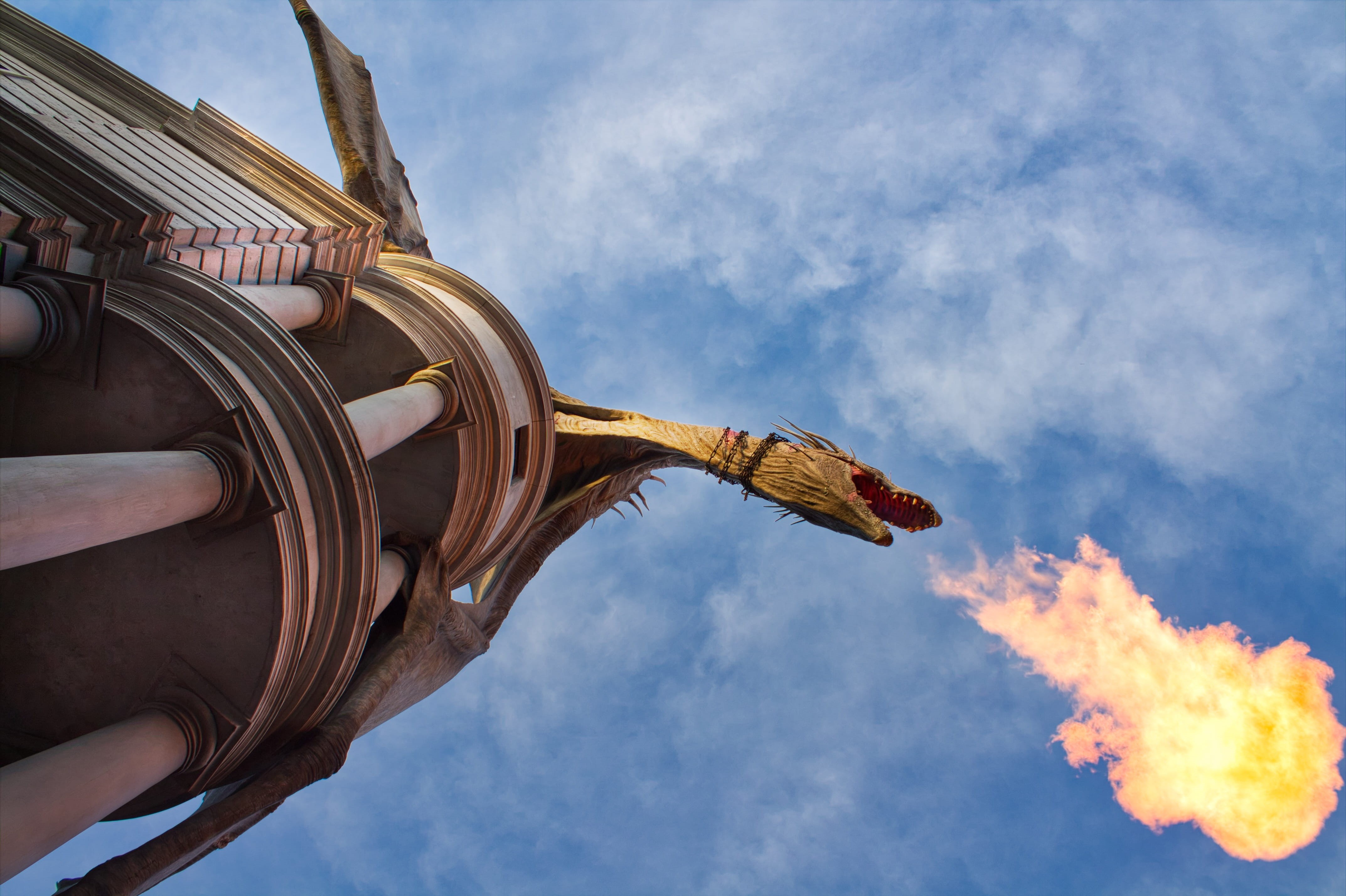 hogwarts, no people, religion, ornate, cloud - sky, belief, the past, universal studios, gringotts, history, building, low angle view, outdoors, architecture, HD Wallpaper