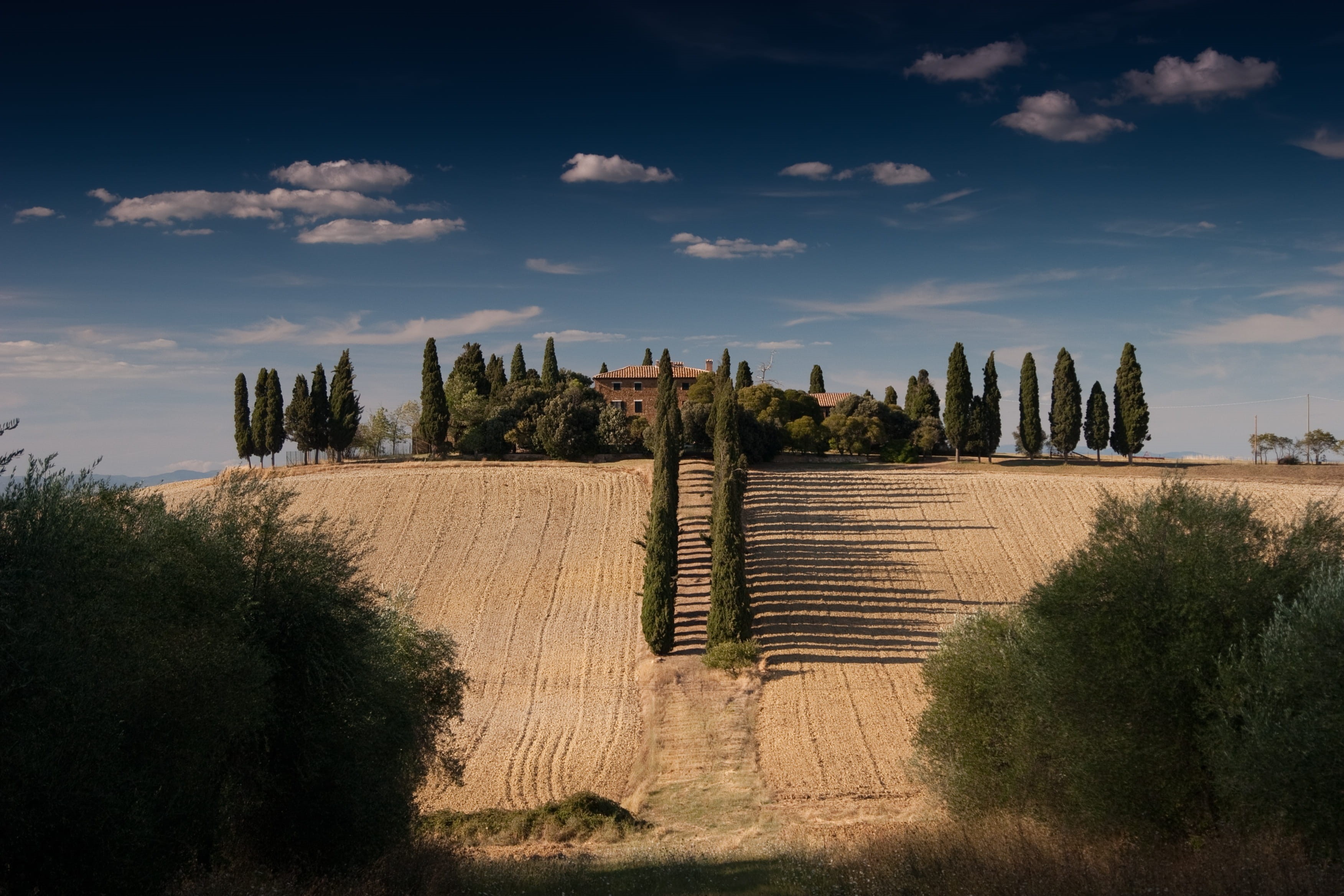 tall, history, landscape, ancient civilization, tranquil scene, architecture, house, scenics, archaeology, beauty In Nature, pathway, val dOrcia, land, HD Wallpaper