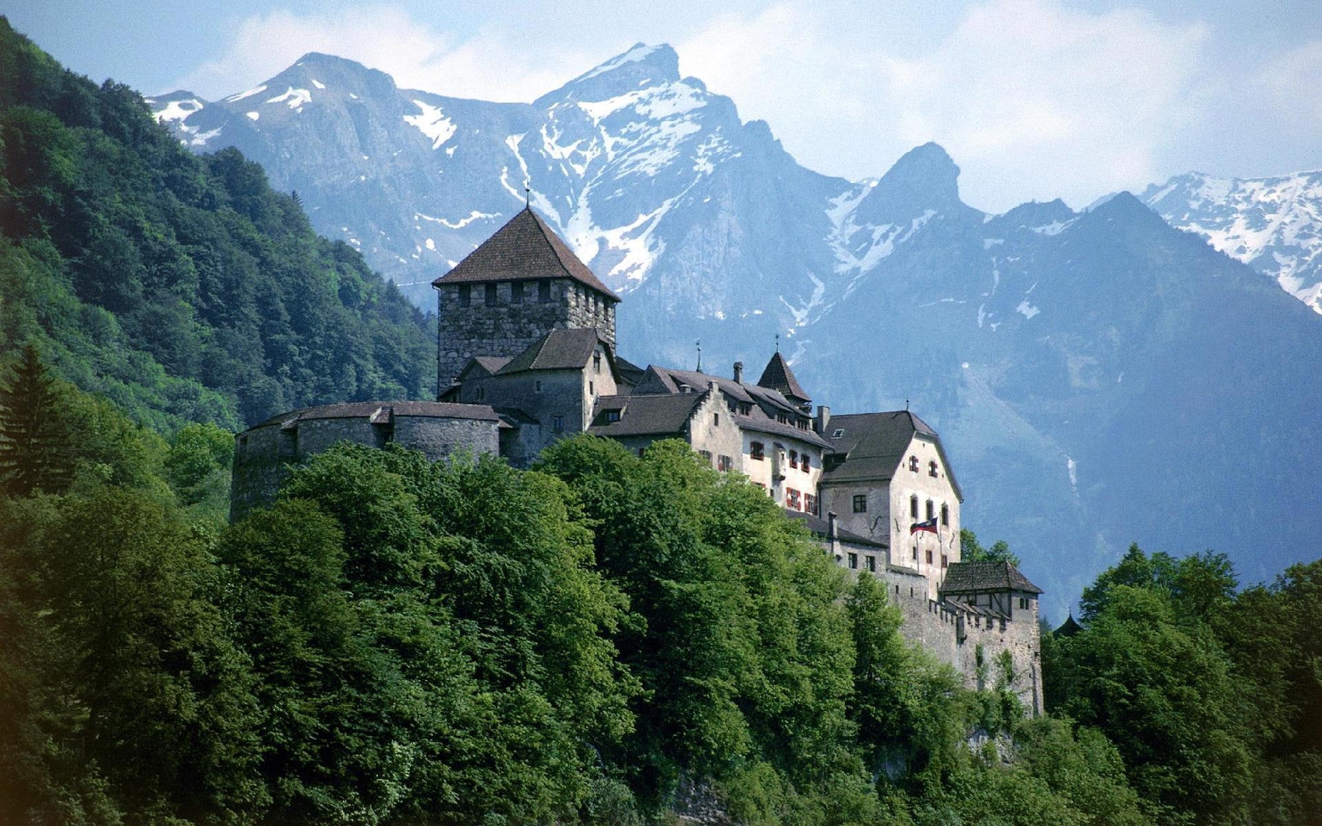 nature and landscapes, 1080P, castle, forest, vaduz, mountains, liechtenstein, clouds, HD Wallpaper