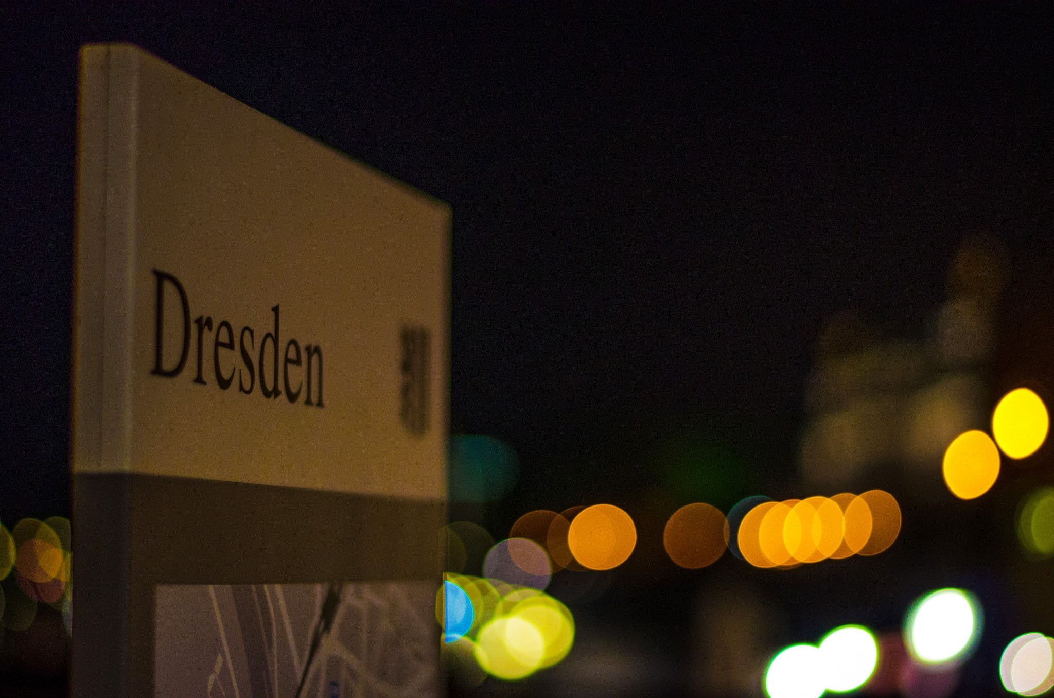outdoors, text, transportation, night, bokeh, dark, light, Dresden, lighting equipment, sign, road, architecture, city, arrow symbol, street, 1080P, Germany, HD Wallpaper