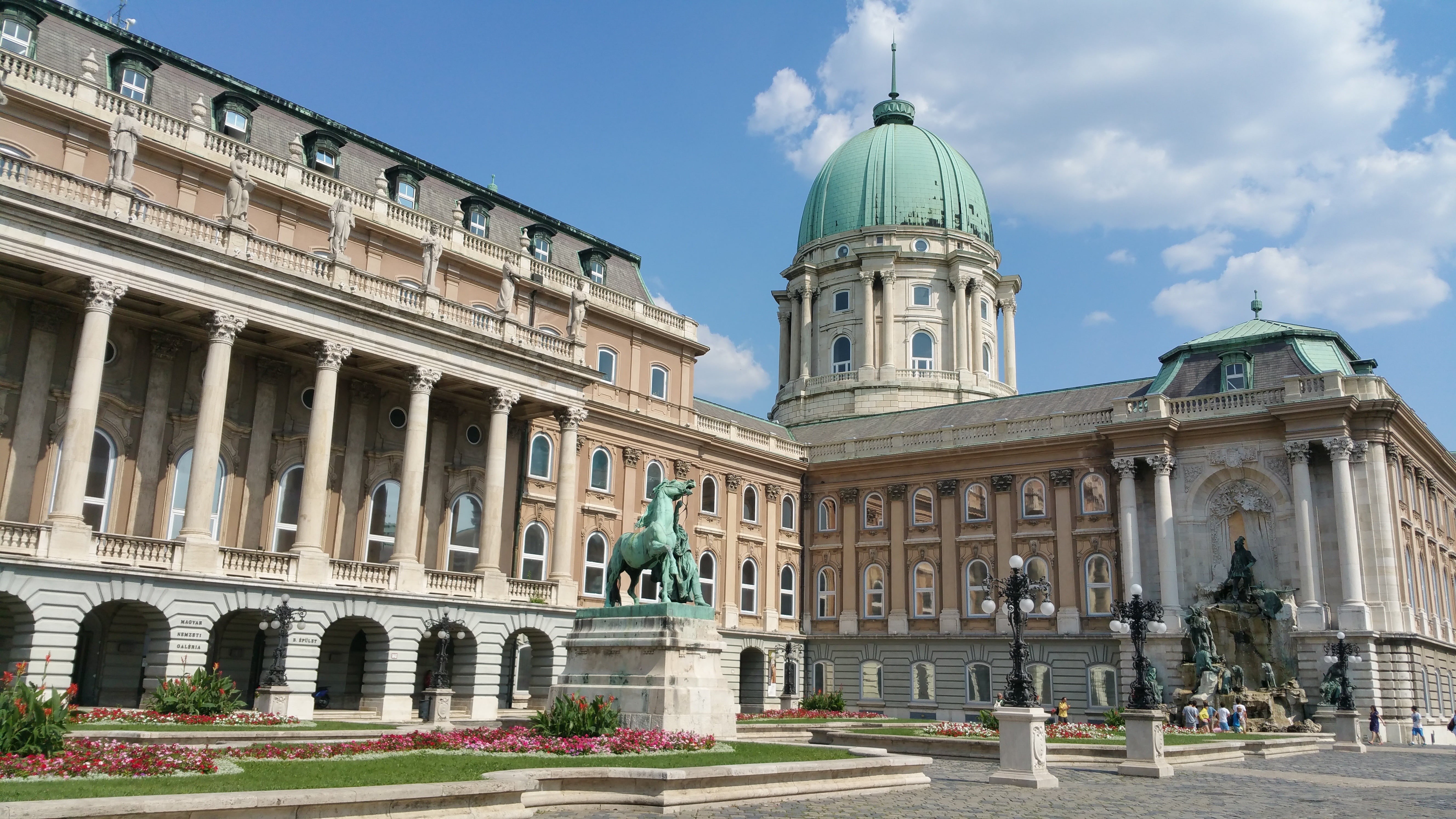 white, teal, sky, government, statue, 5K, the past, dome, monument, art and craft, city, architecture, nature, building, landmark, building exterior, buda castle, HD Wallpaper