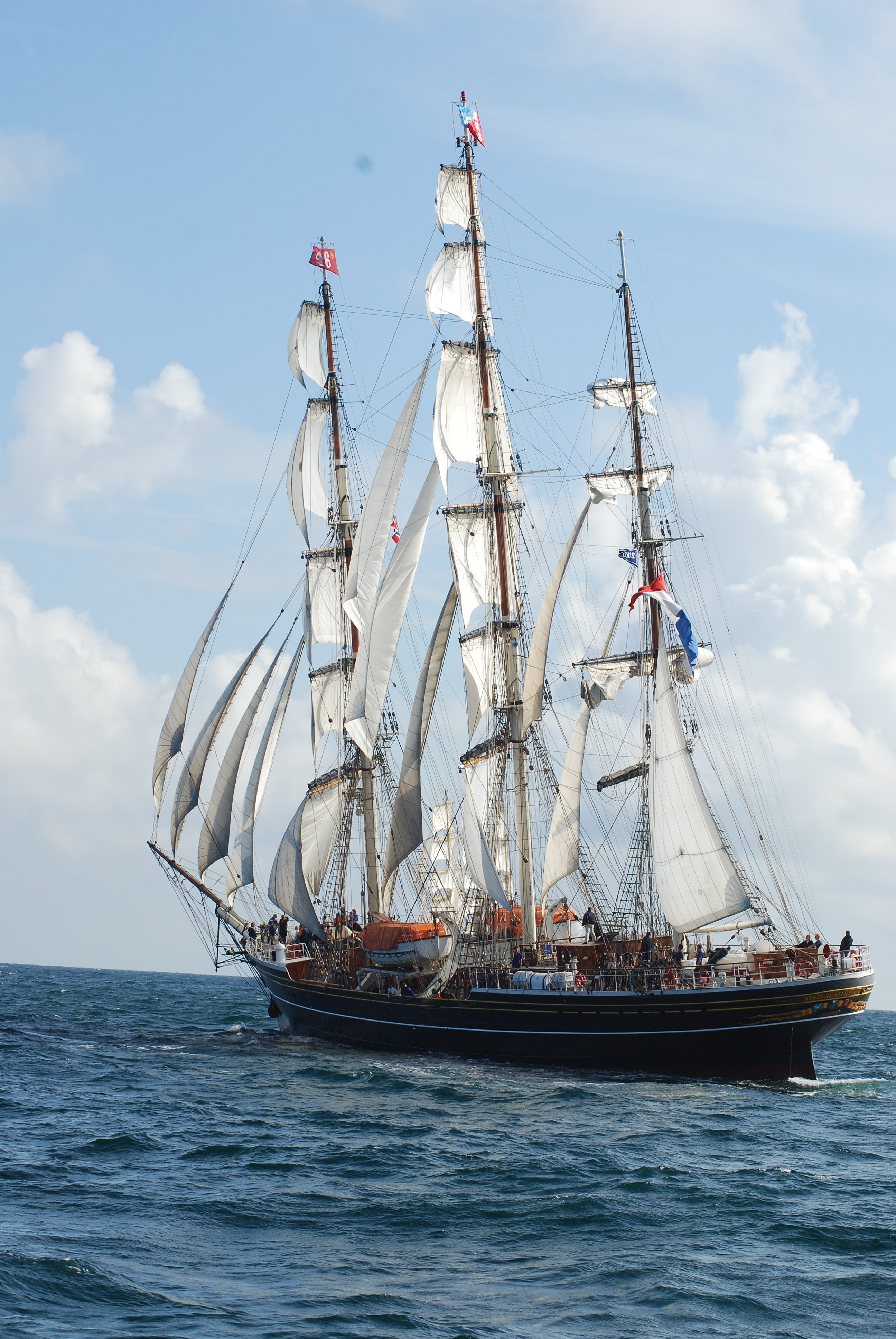 outdoors, 4K, yacht, day, boat, sailboat, no people, sailing ship, sailing, teak, rigging, ship, cloud - sky, marine, mast, tall ship, white, pole, transportation, Phone HD Wallpaper