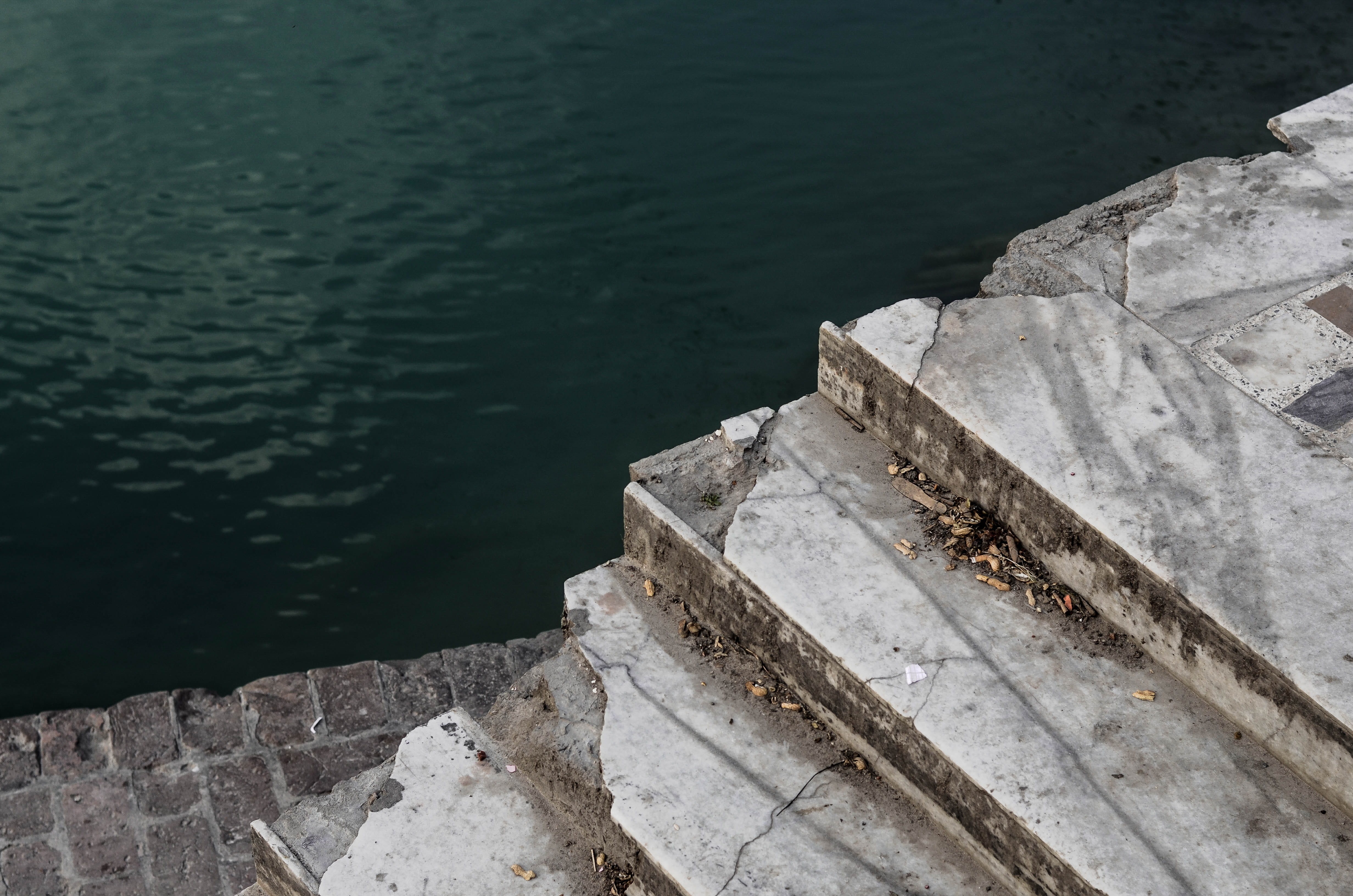 edges, rock - object, rock, solid, nature, architecture, no people, high angle view, close-up, outdoors, rishikesh, concrete, beauty in nature, tranquility, HD Wallpaper