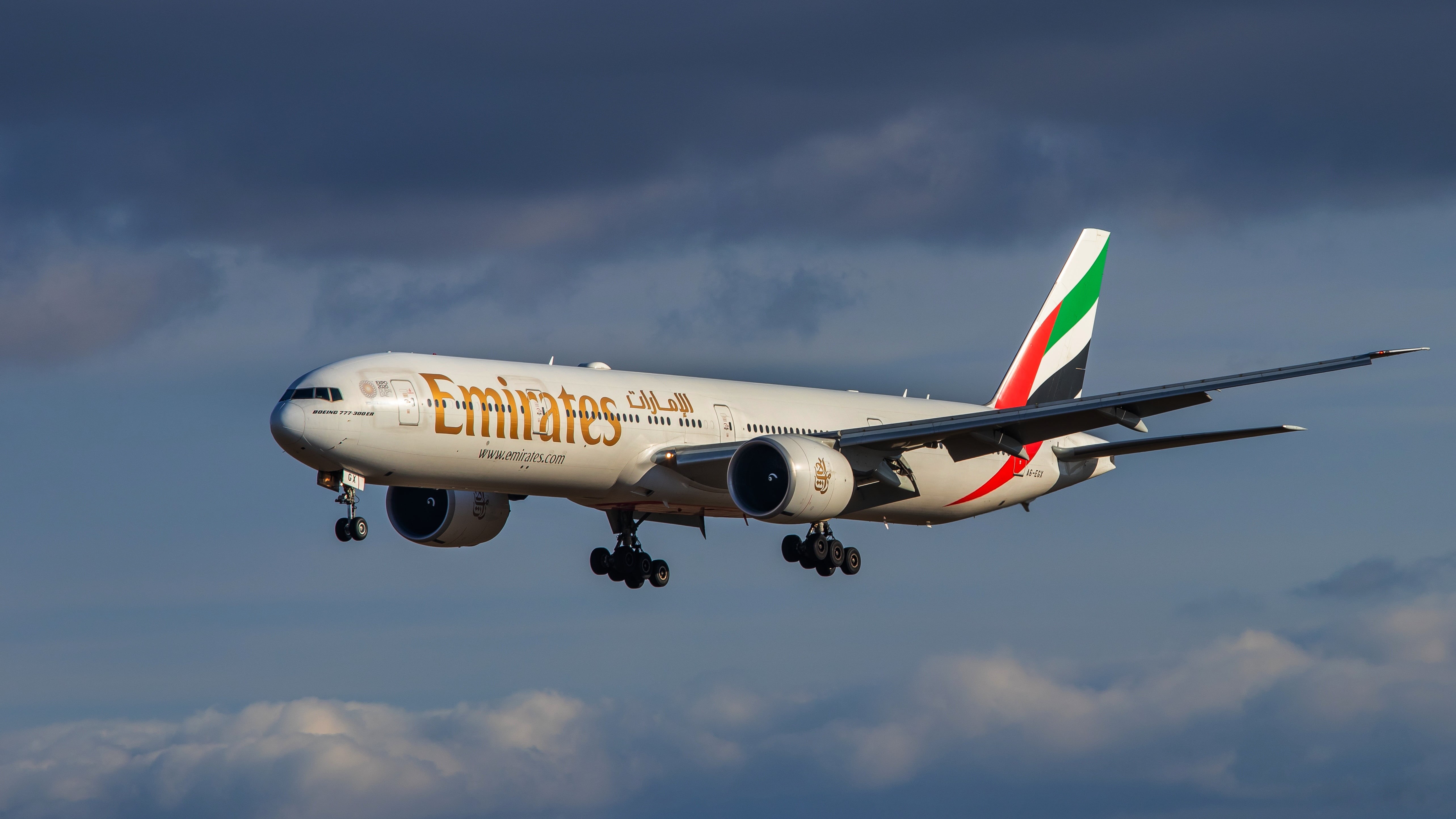 Aircraft, 5K, Passenger Plane, Boeing 777, HD Wallpaper