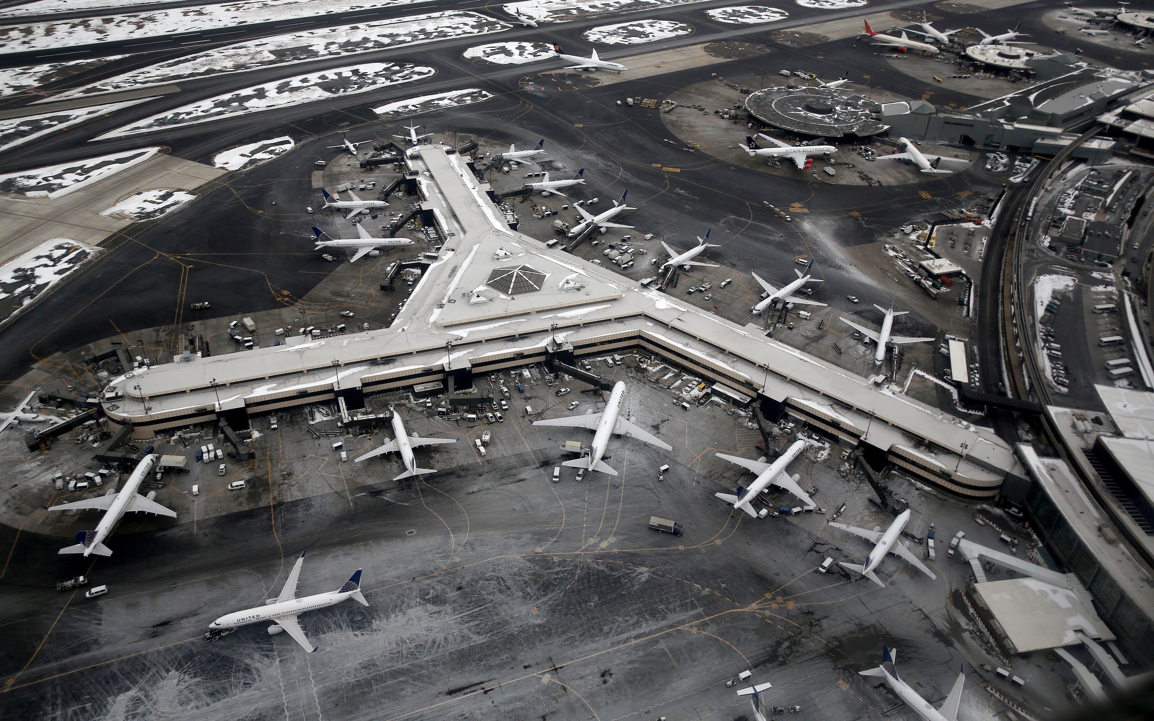 view, commercial airplane, transportation, bird, road, aerial view, outdoors, mode of transportation, motor vehicle, s, land vehicle, no people, eye, car, HD Wallpaper
