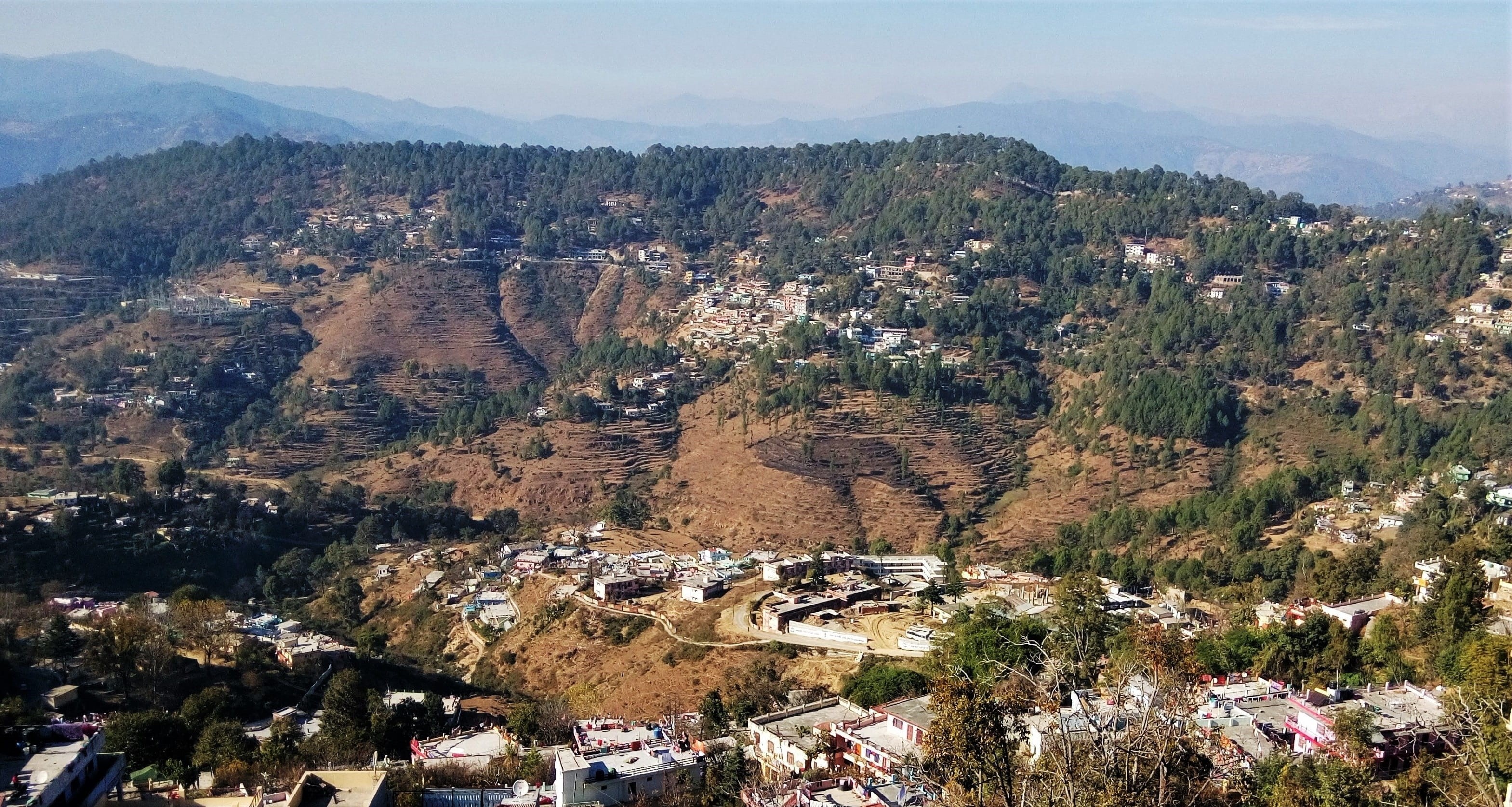 daylight, india, city, nature, 2K, himalayas, building, altitude, town, outdoors, residential district, kumaon, building exterior, scenics - nature, no people, HD Wallpaper