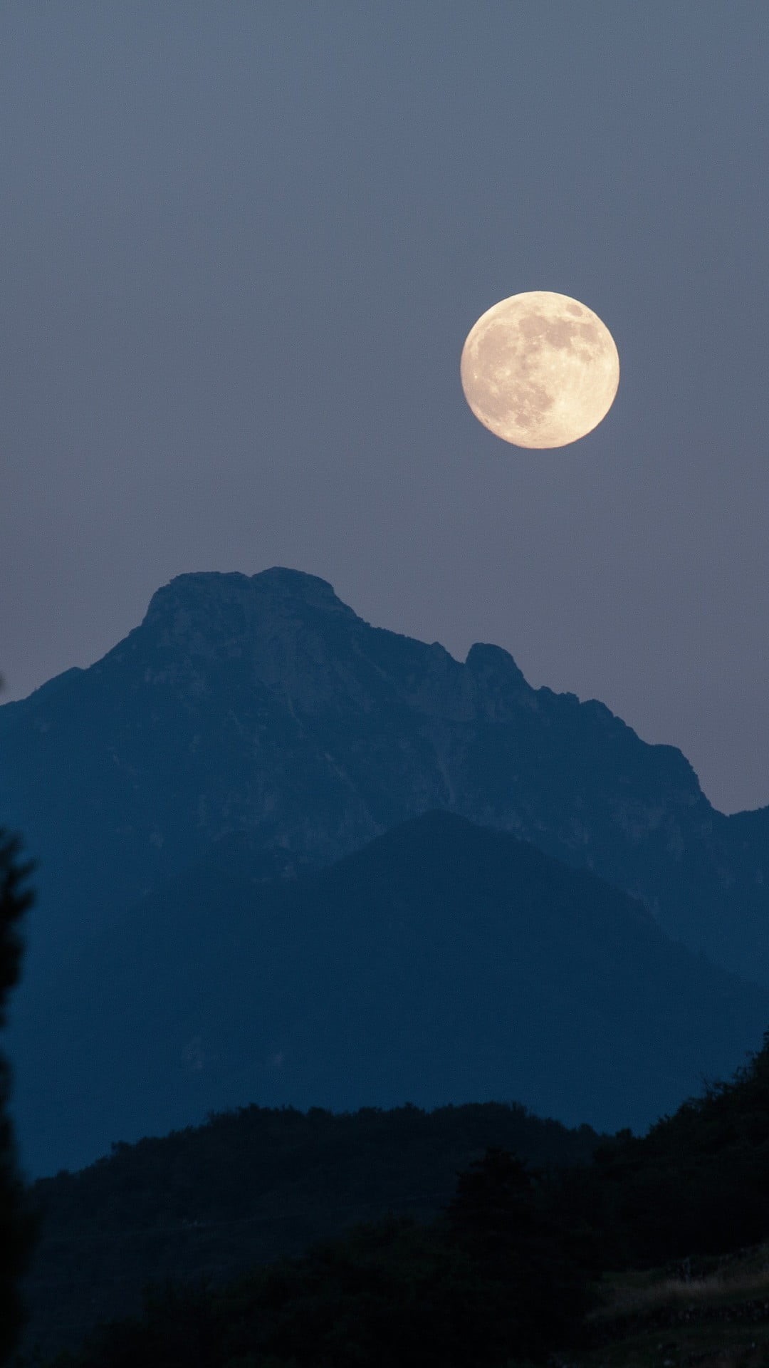 evening, mountains, mountain range, night, moonlight, planetary moon, majestic, environment, no people, dark, landscape, full, space, tranquil scene, hills, Phone HD Wallpaper