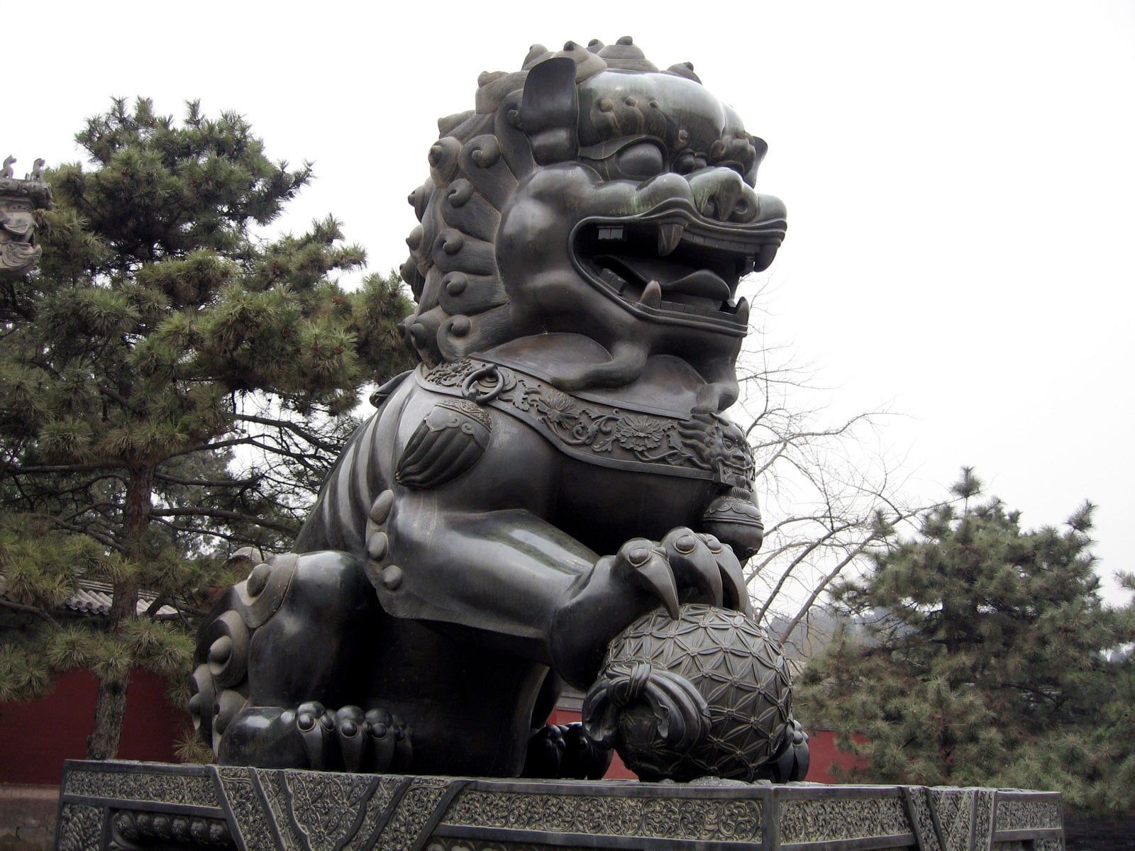 720P, decoration, dragon, architecture, east Asian Culture, art, ornate, human representation, china - East Asia, craft, statue, buddha, outdoors, guardian, HD Wallpaper