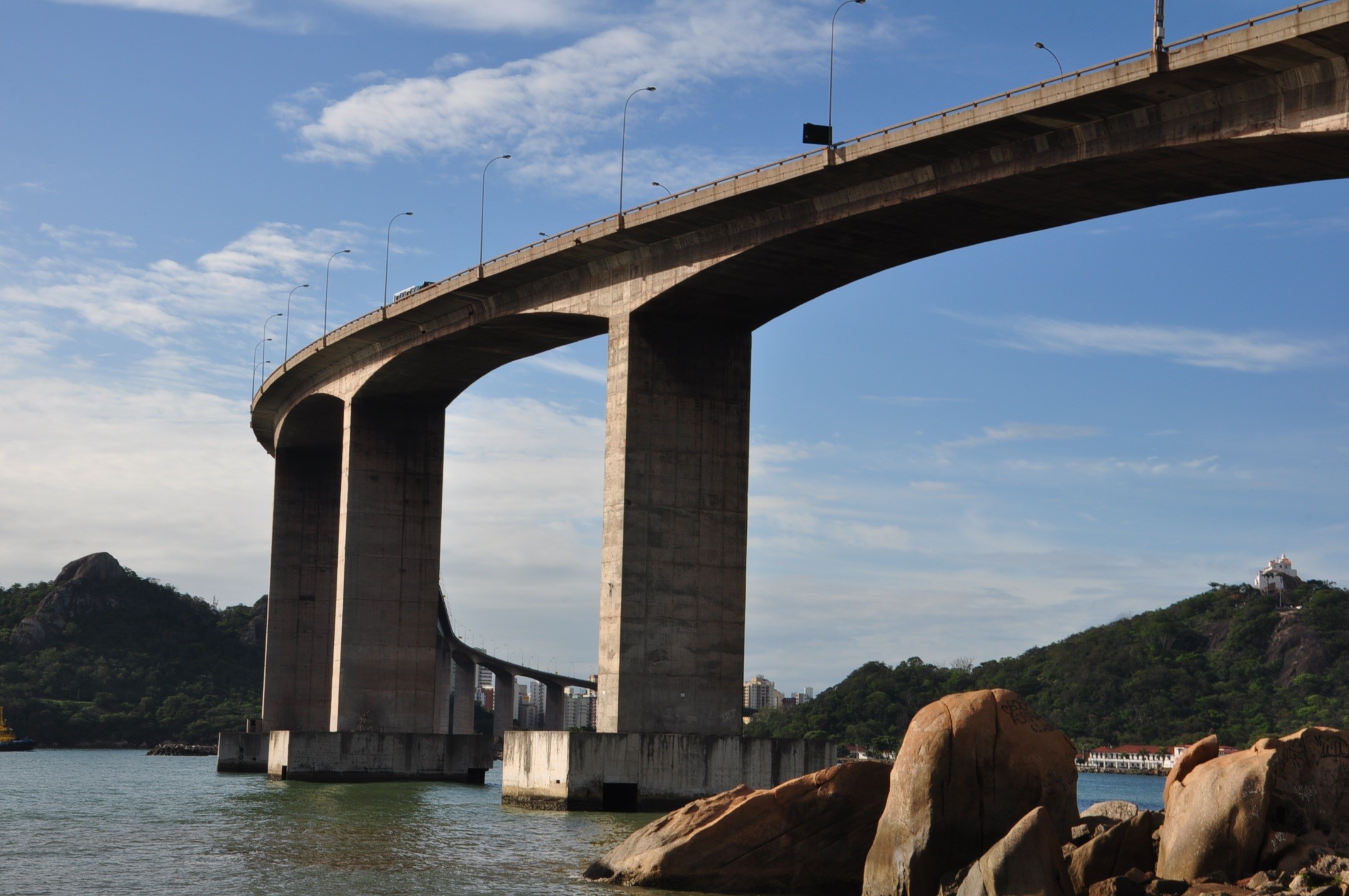 connection, brazil, convento da penha, city, arch bridge, convent, espirito santo, bridge - man made structure, historic city, old village, 1080P, engineering, HD Wallpaper