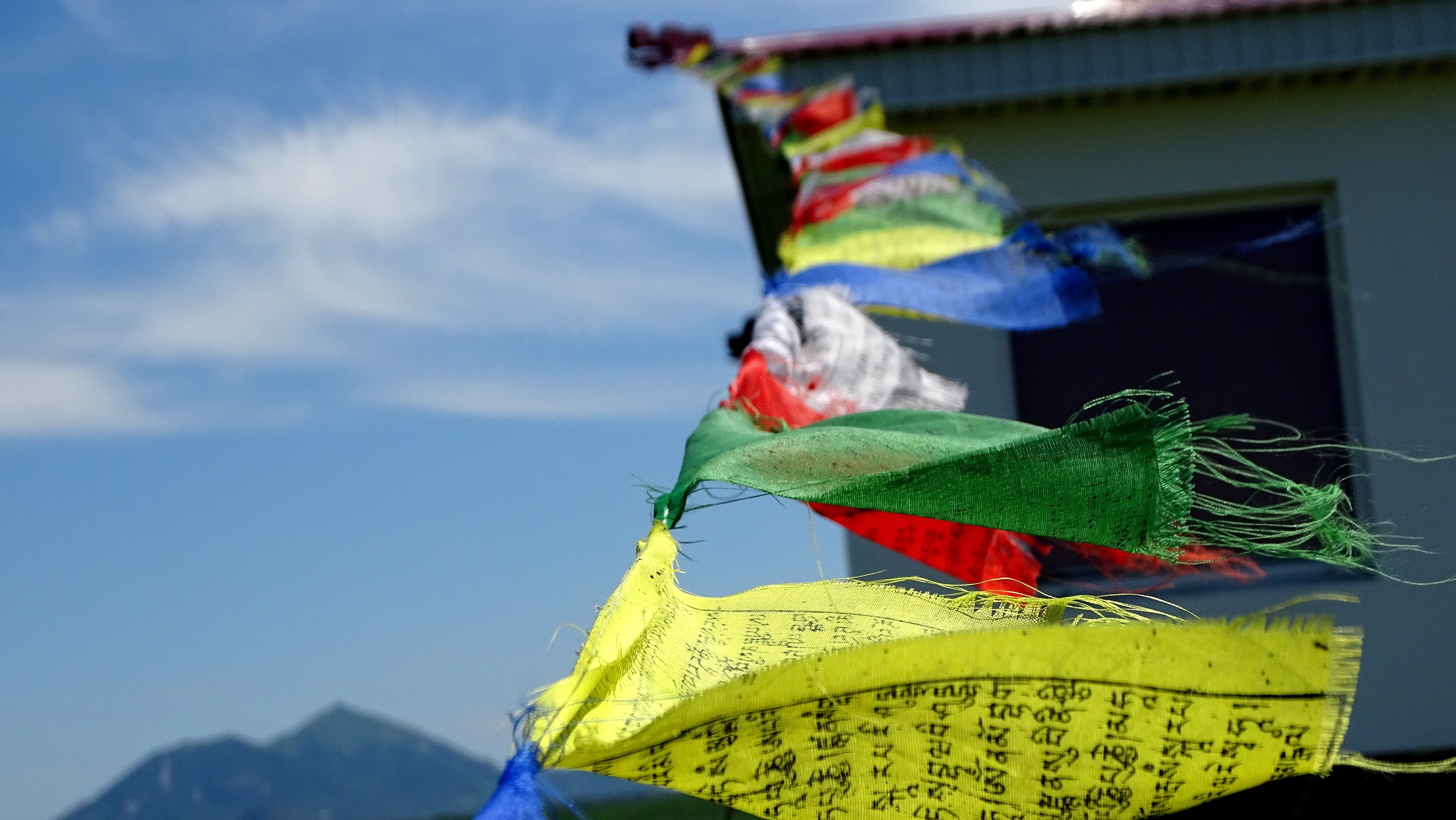 multi colored, close-up, decoration, cloud - sky, nature, 5K, religion, buddha, buddhism, culture, mountains, no people, prayer, variation, hanging, flag, HD Wallpaper