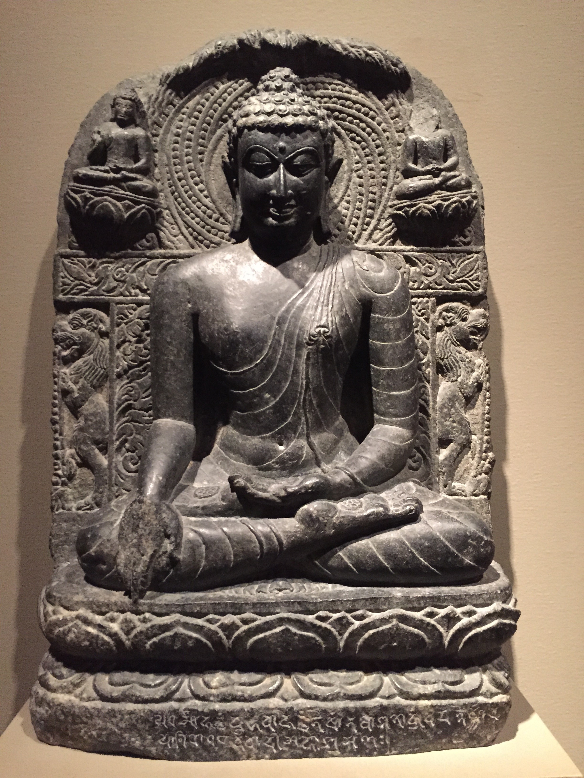 zen, ancient, architecture, belief, meditating, relax, creativity, peace, representation, 2K, idol, wall - building feature, culture, no people, buddhism, Phone HD Wallpaper