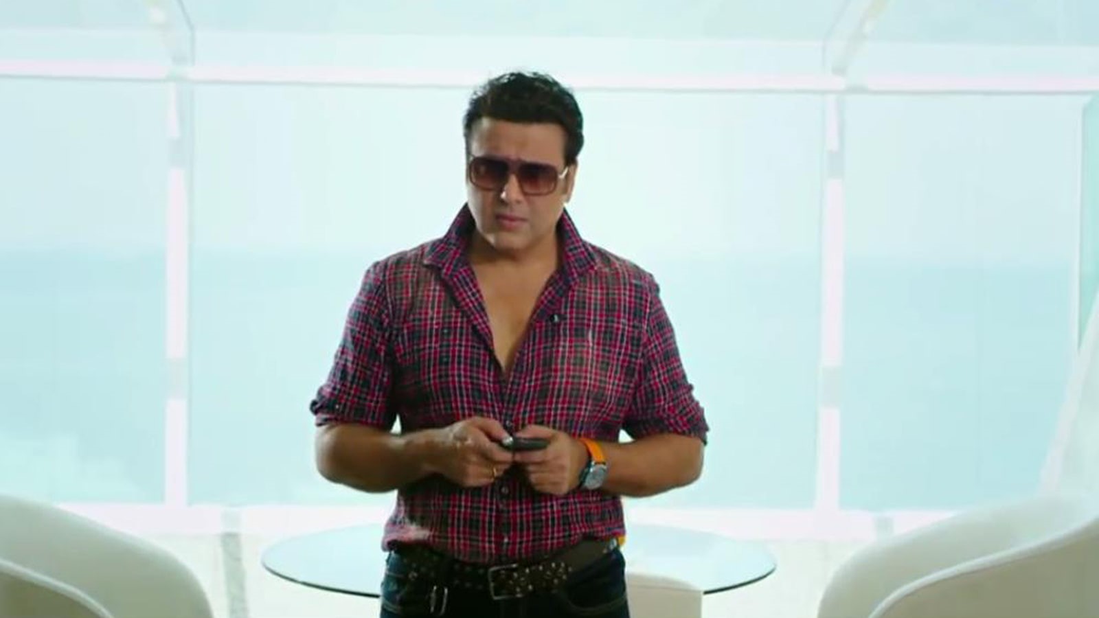 govinda, happy, movie, glamorous, ending, 720P, look, HD Wallpaper