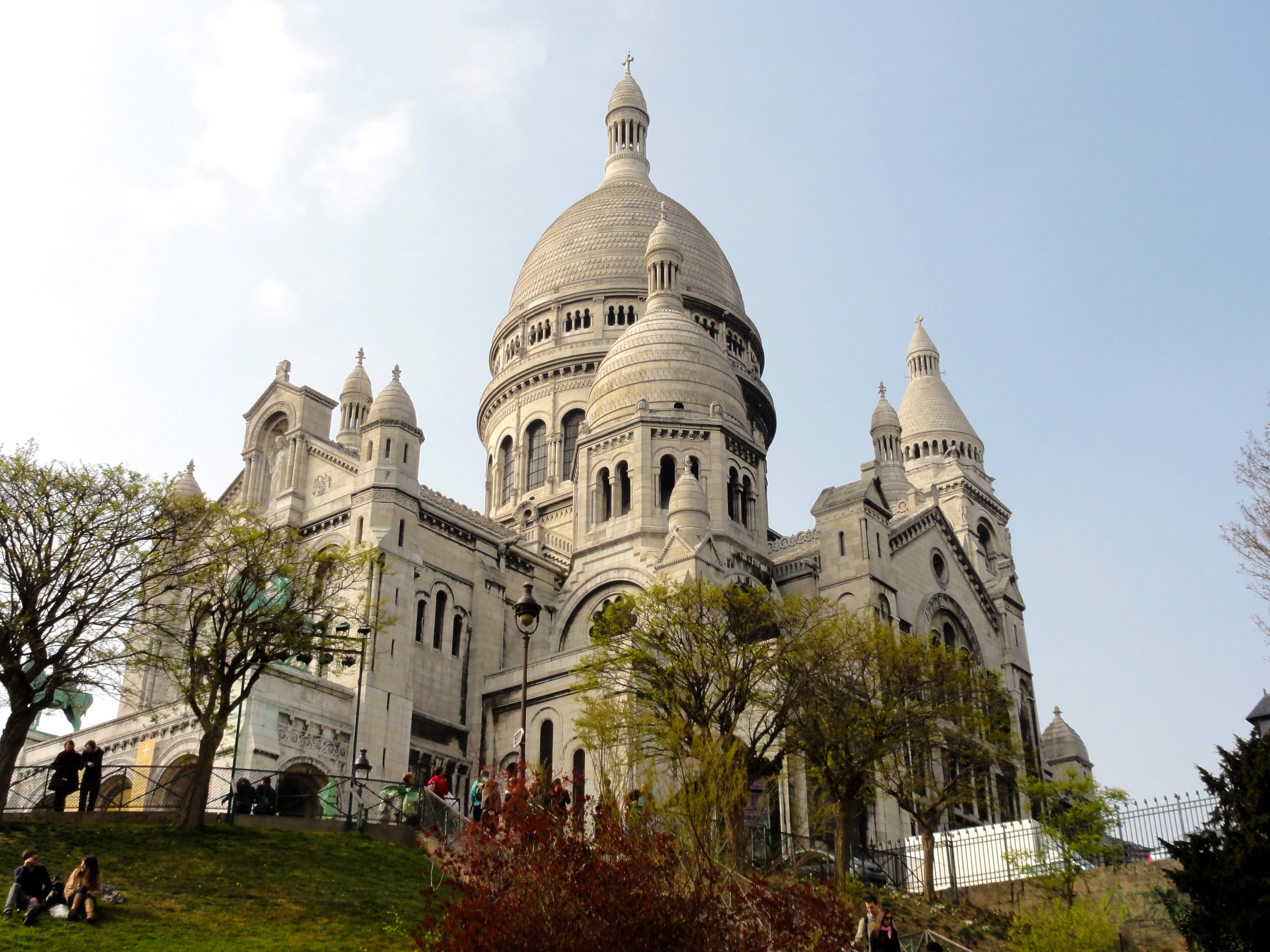 nature, low angle view, 2K, spirituality, day, outdoors, history, tourism, place of worship, no people, spire, building, sacré coeur, paris, city, sky, HD Wallpaper