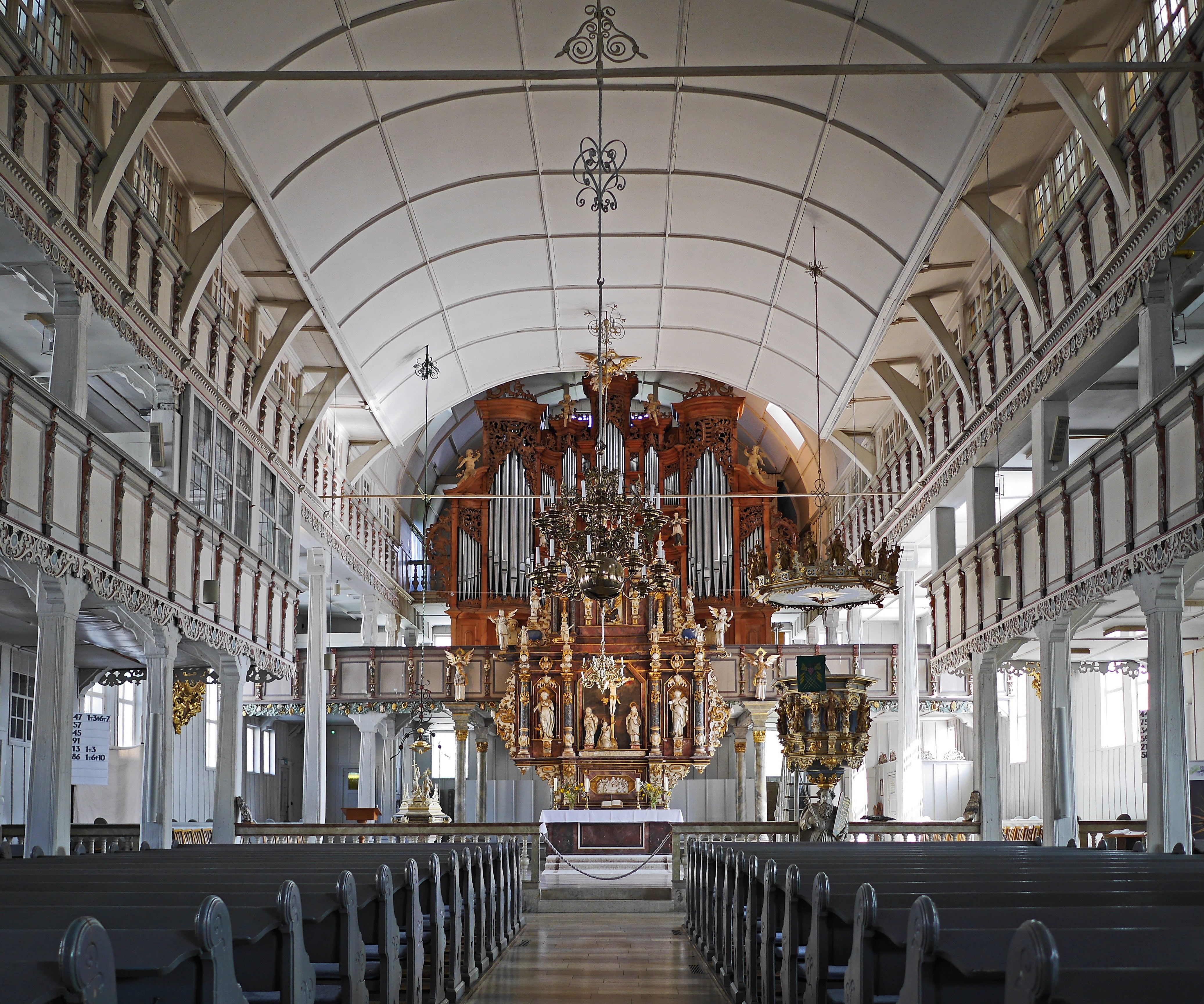 altar, church, aisle, gallery, spirituality, lighting equipment, indoors, church buildings, balcony, no people, religion, in a row, house of worship, ceiling, HD Wallpaper