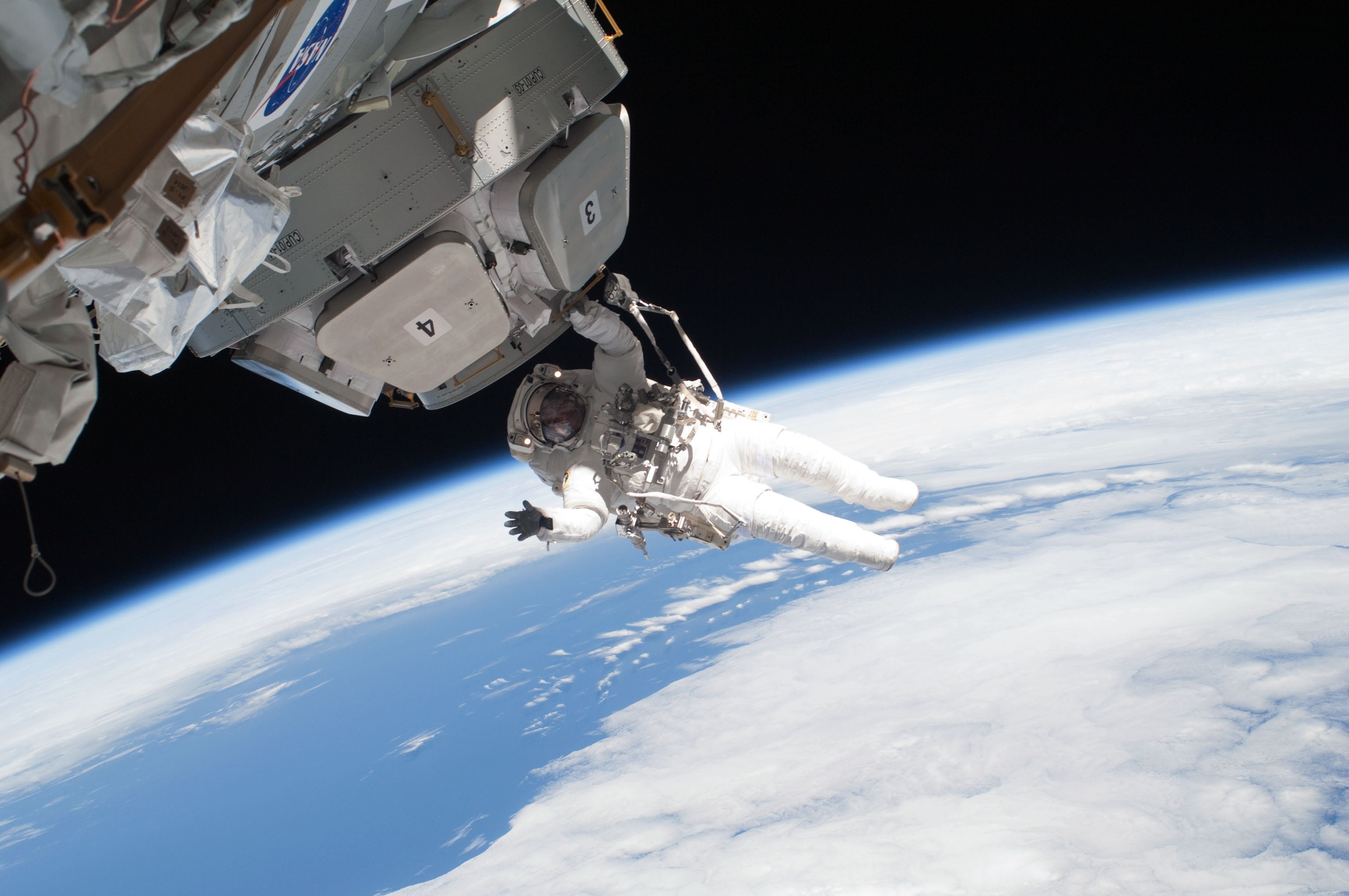 no people, 2K, international space station, nature, transportation, cloud - sky, mid-air, outdoors, space exploration, earth, orbiting, air vehicle, planet earth, HD Wallpaper