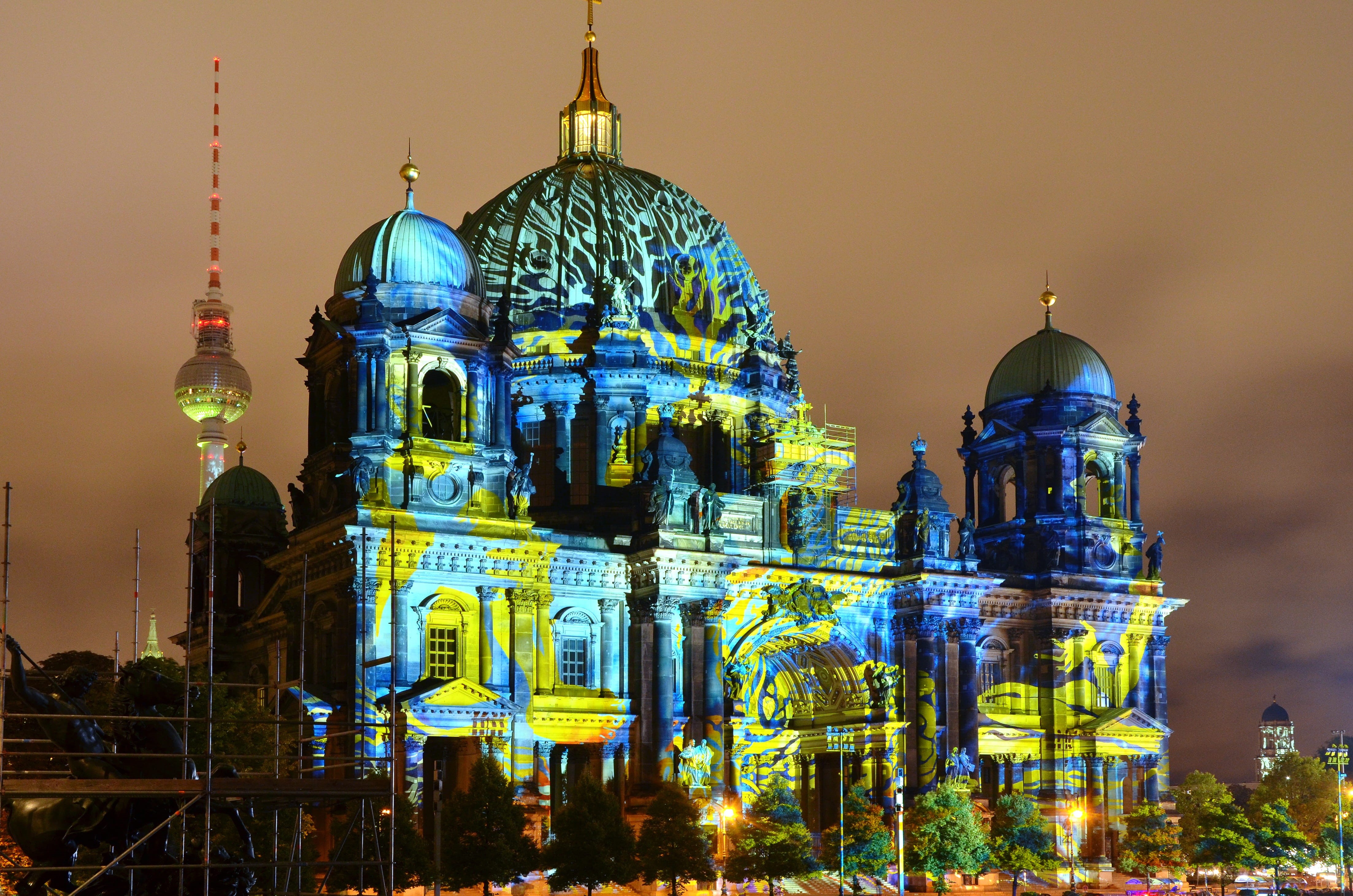 4K, church, places of interest, festival of light, Dom, belief, spirituality, outdoors, sky, city, nature, dome, illuminated, tourism, travel destinations, HD Wallpaper