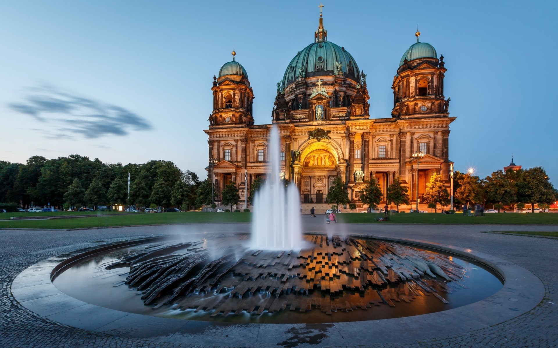 Trees, Long Exposure, Fountain, 1080P, Dome, Lights, architecture, field, castle, Berlin, clouds, Cathedral, Germany, water, sculpture, HD Wallpaper